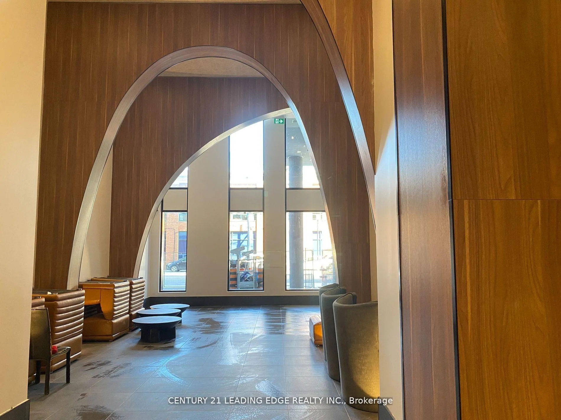 Photo 2 of Unit 403, 270 Dufferin Street, Toronto, South Parkdale — HOMEH