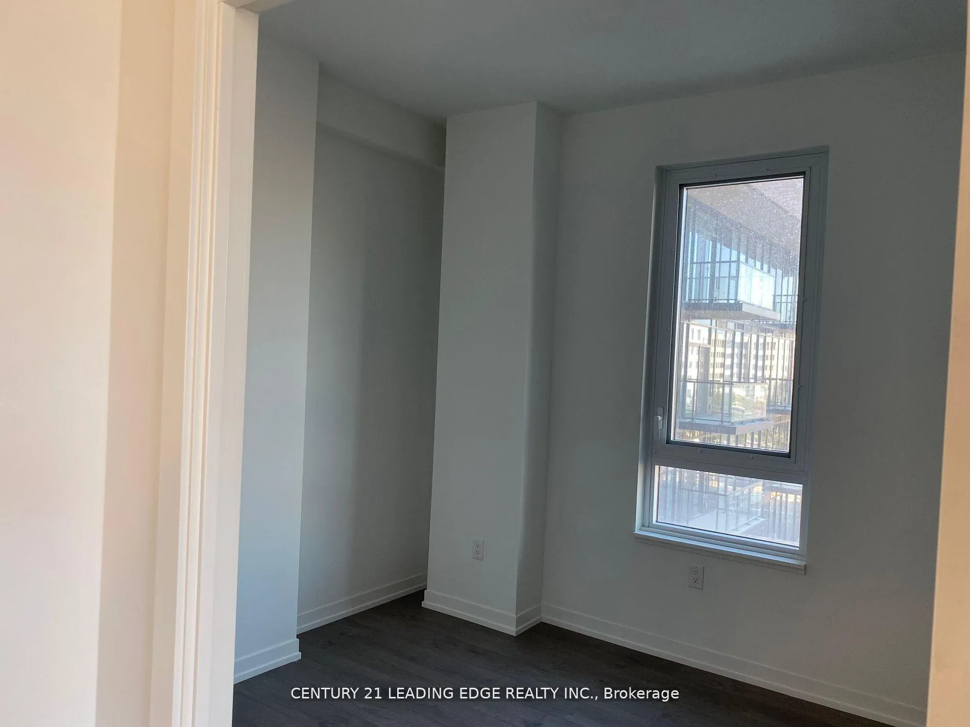 Photo 16 of Unit 403, 270 Dufferin Street, Toronto, South Parkdale — HOMEH
