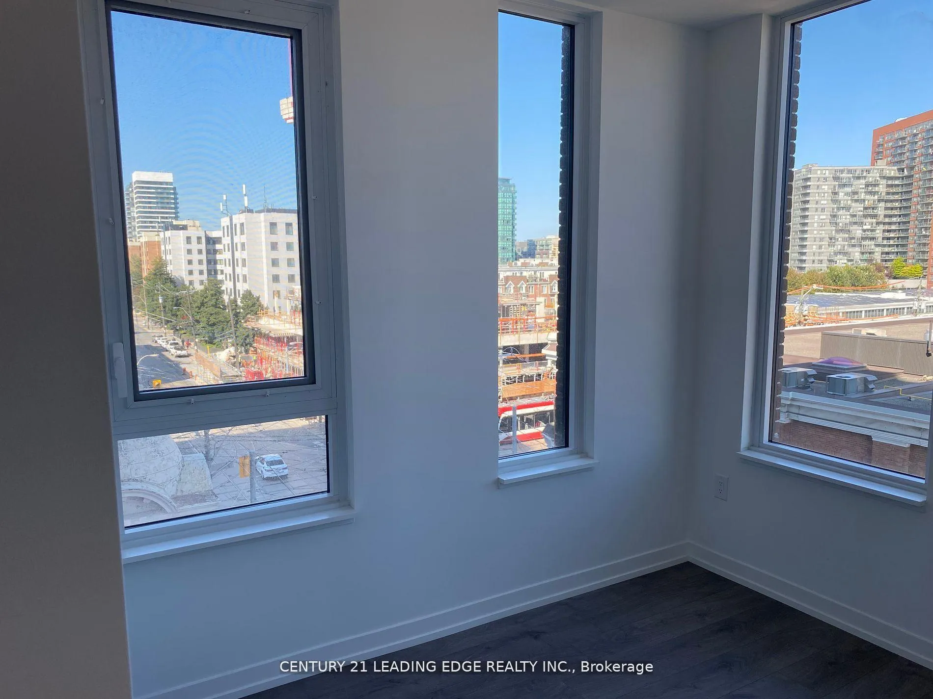 Photo 17 of Unit 403, 270 Dufferin Street, Toronto, South Parkdale — HOMEH