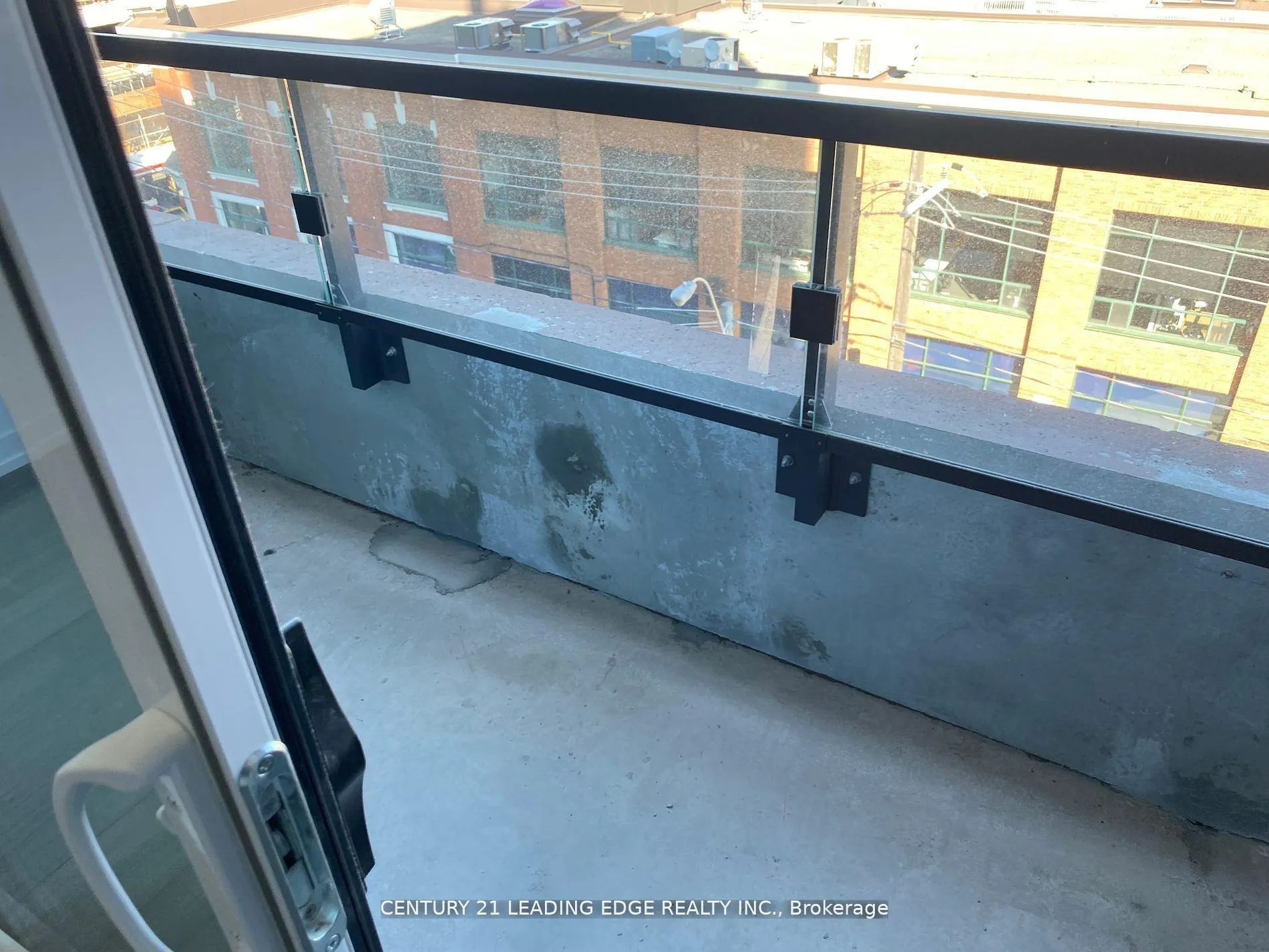 Photo 20 of Unit 403, 270 Dufferin Street, Toronto, South Parkdale — HOMEH