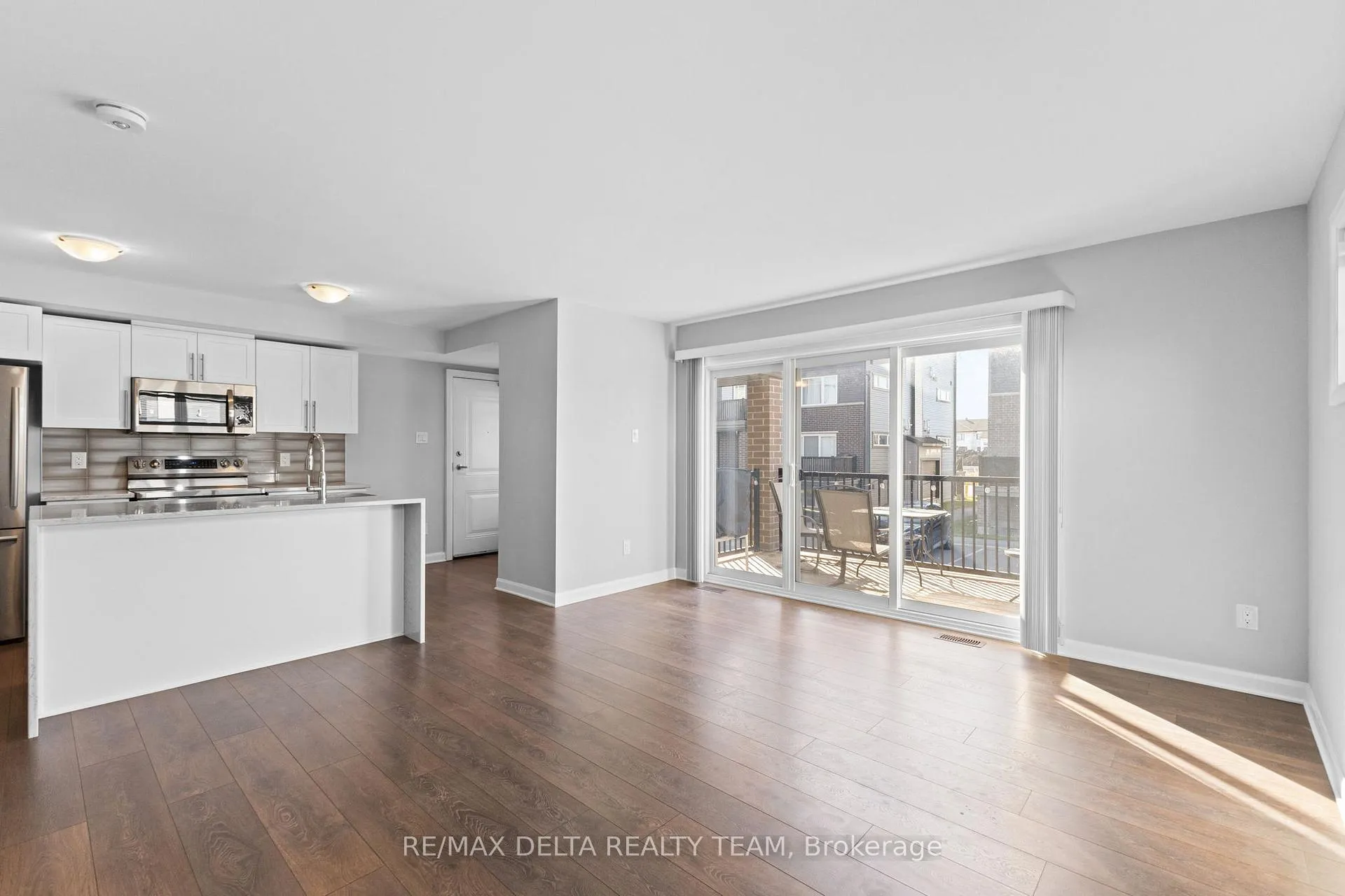 Photo 11 of Unit A, 706 Amberwing Private, Ottawa, Avalon West — HOMEH