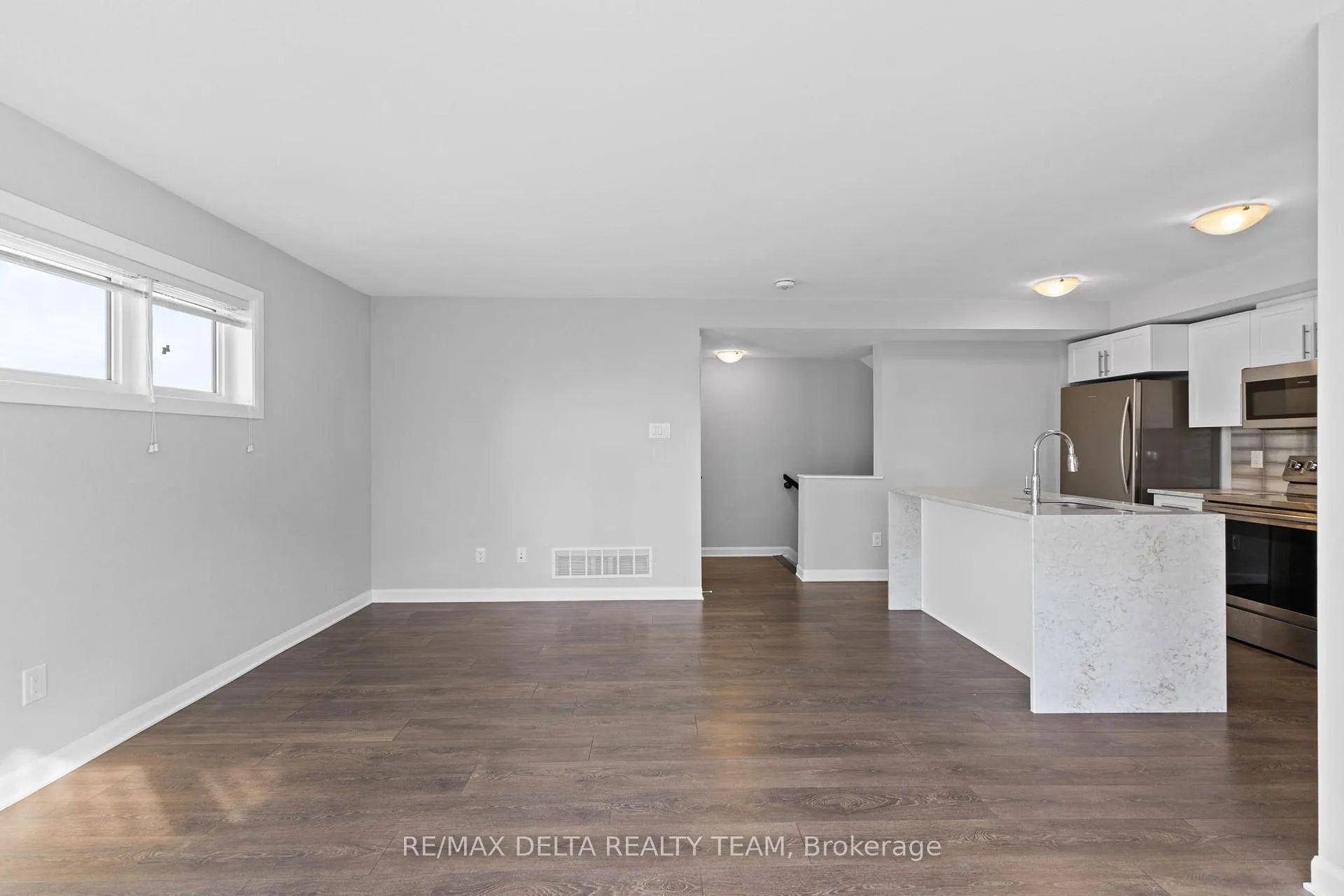 Photo 13 of Unit A, 706 Amberwing Private, Ottawa, Avalon West — HOMEH
