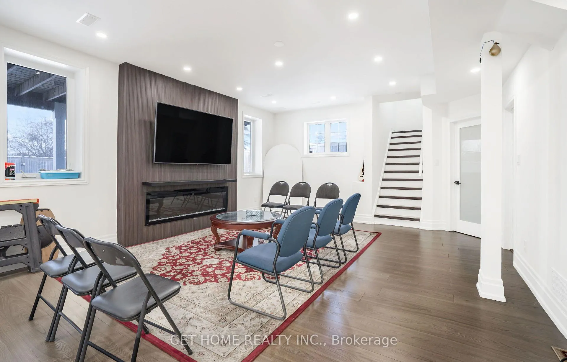 Photo 8 of Unit Lower, 40 Highvalley Circle, Brampton, Bram East — HOMEH