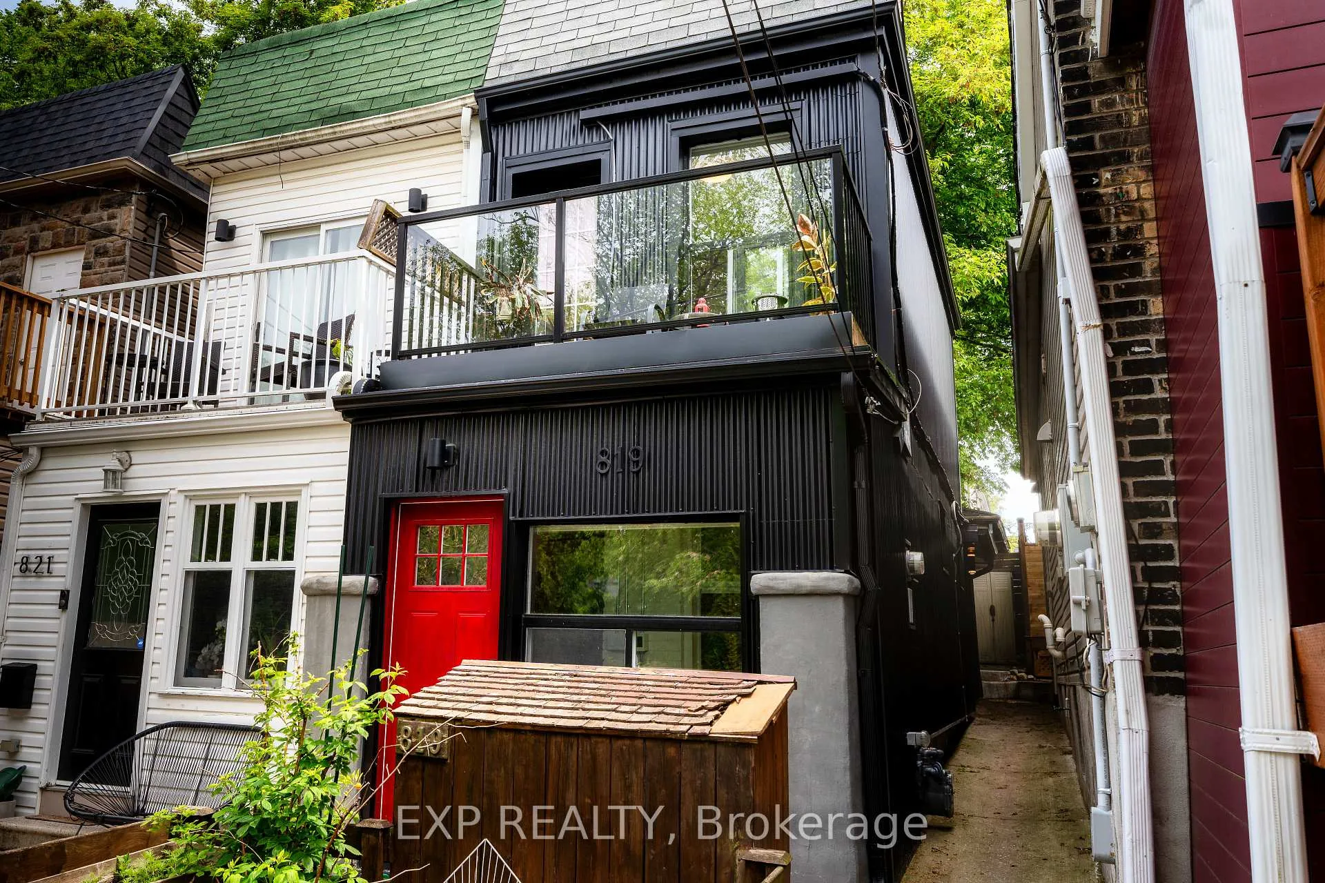 Photo 1 of 819 Craven Road, Toronto, Greenwood-Coxwell — HOMEH