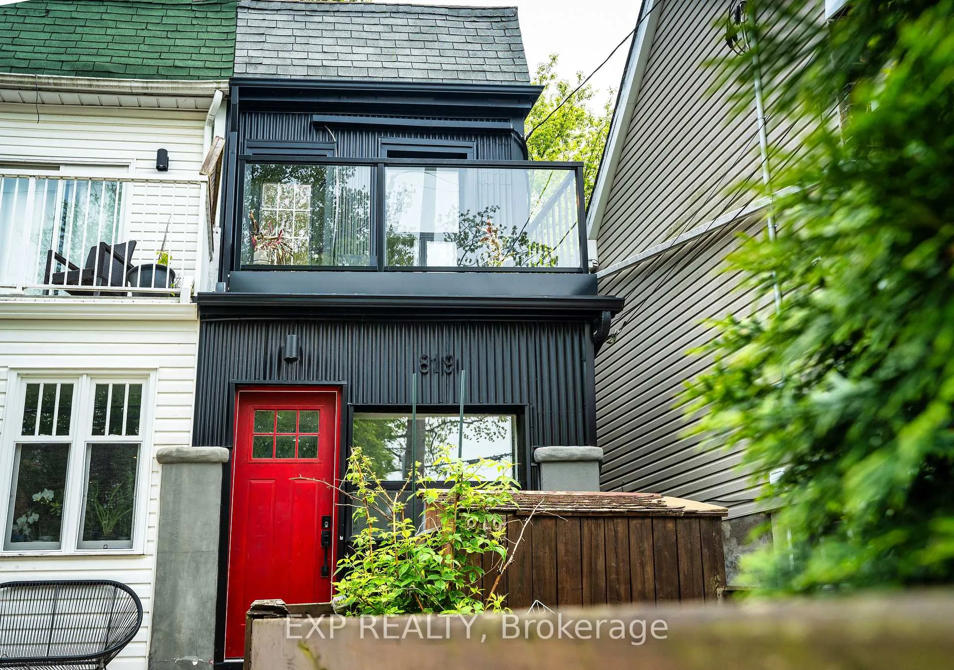Photo 4 of 819 Craven Road, Toronto, Greenwood-Coxwell — HOMEH