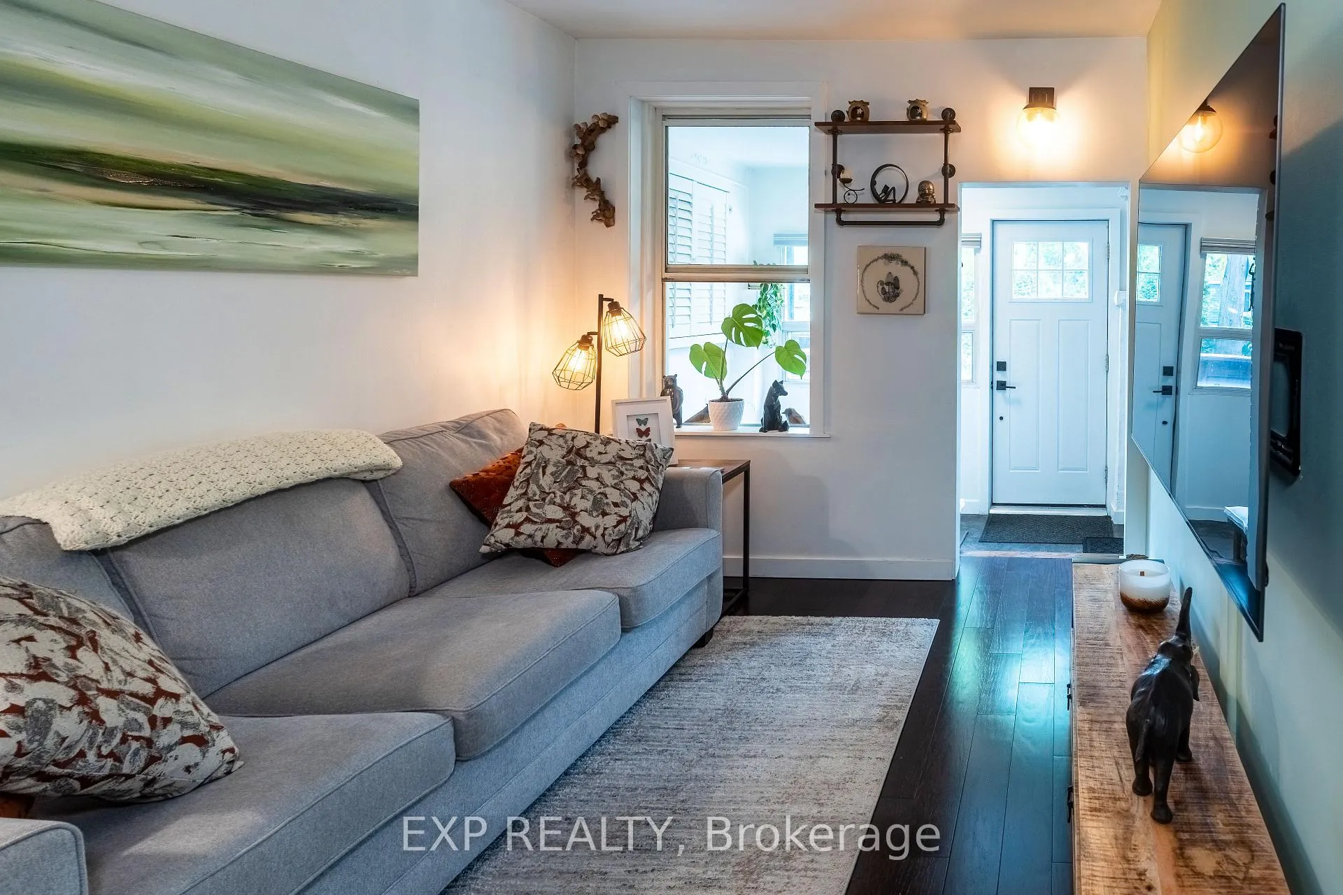 Photo 8 of 819 Craven Road, Toronto, Greenwood-Coxwell — HOMEH