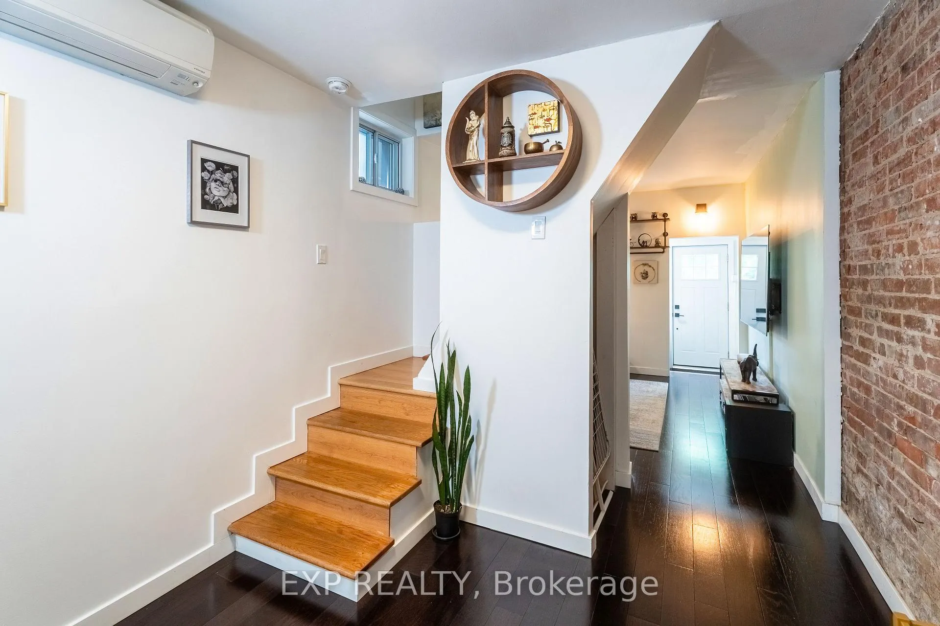 Photo 18 of 819 Craven Road, Toronto, Greenwood-Coxwell — HOMEH