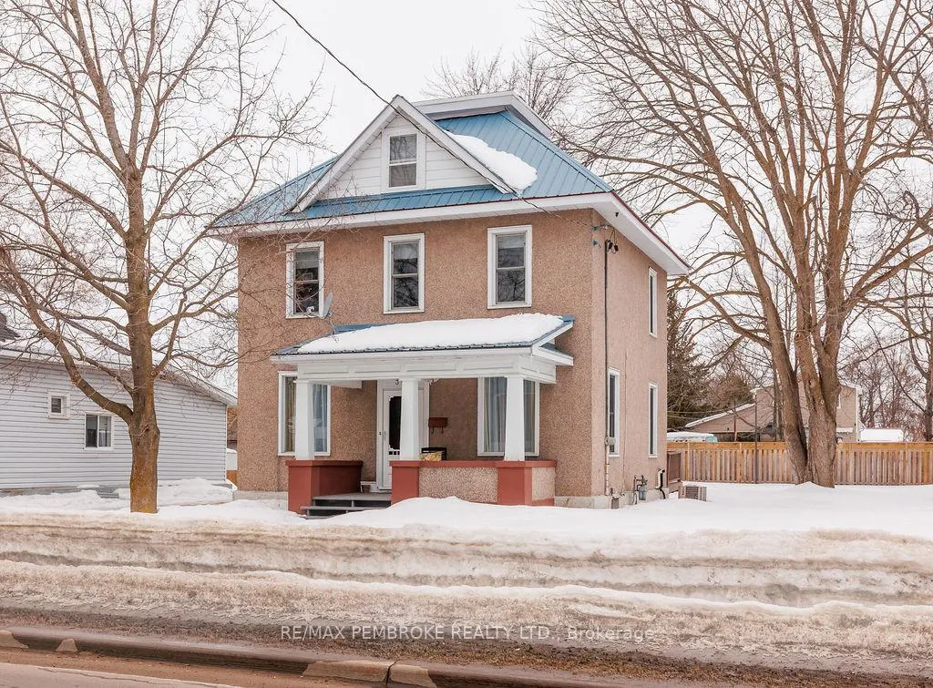 Photo 2 of 358 Trafalgar Road, Pembroke — HOMEH