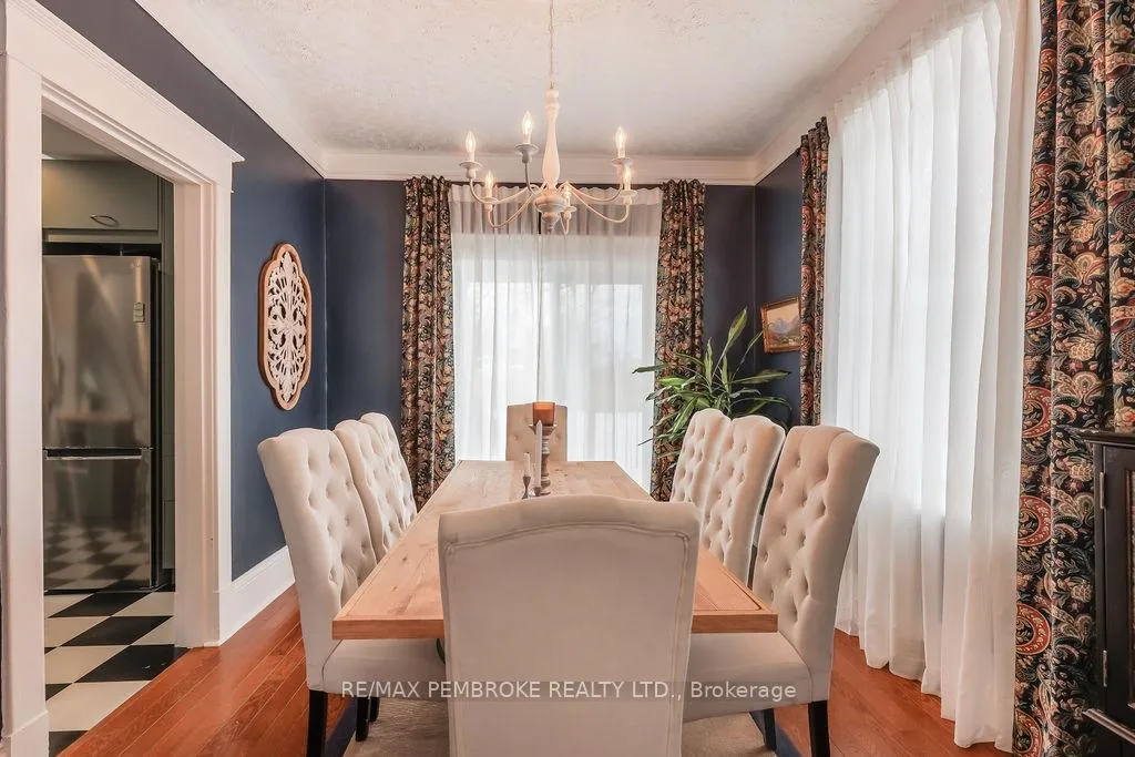 Photo 13 of 358 Trafalgar Road, Pembroke — HOMEH
