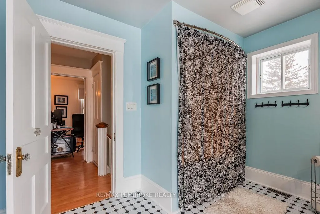 Photo 30 of 358 Trafalgar Road, Pembroke — HOMEH