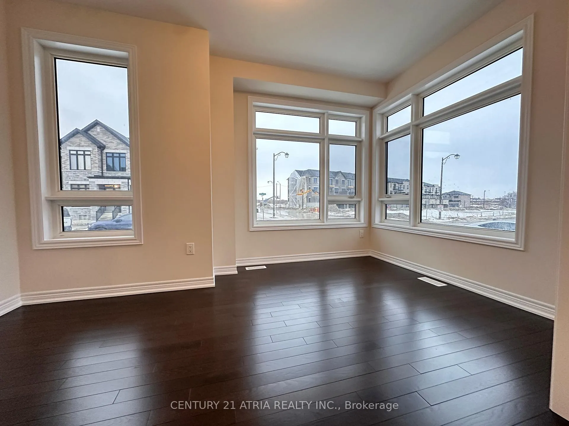 Photo 8 of 20 Vancise Street, Markham, Victoria Manor-Jennings Gate — HOMEH