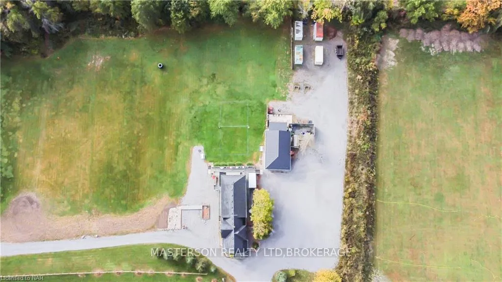 Photo 20 of 9268 Lundys Lane, Niagara Falls, Forestview — HOMEH