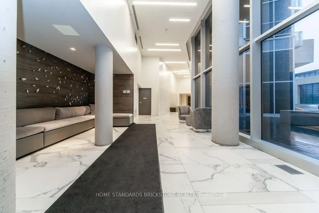 Photo 3 of Unit 271, 2908 Highway 7 Road, Vaughan, Concord — HOMEH
