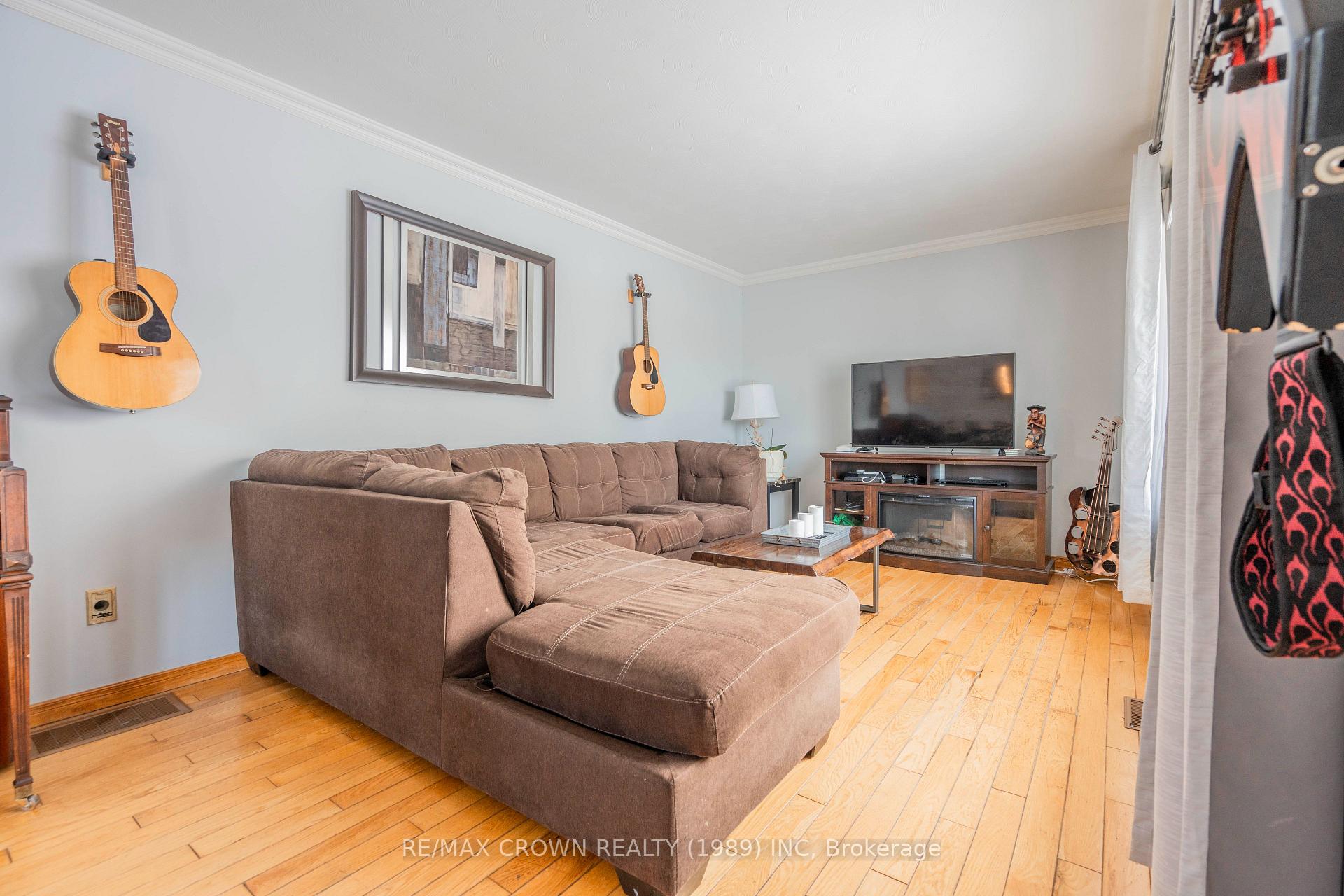 Photo 9 of 4 Erickson Avenue, Kapuskasing — HOMEH