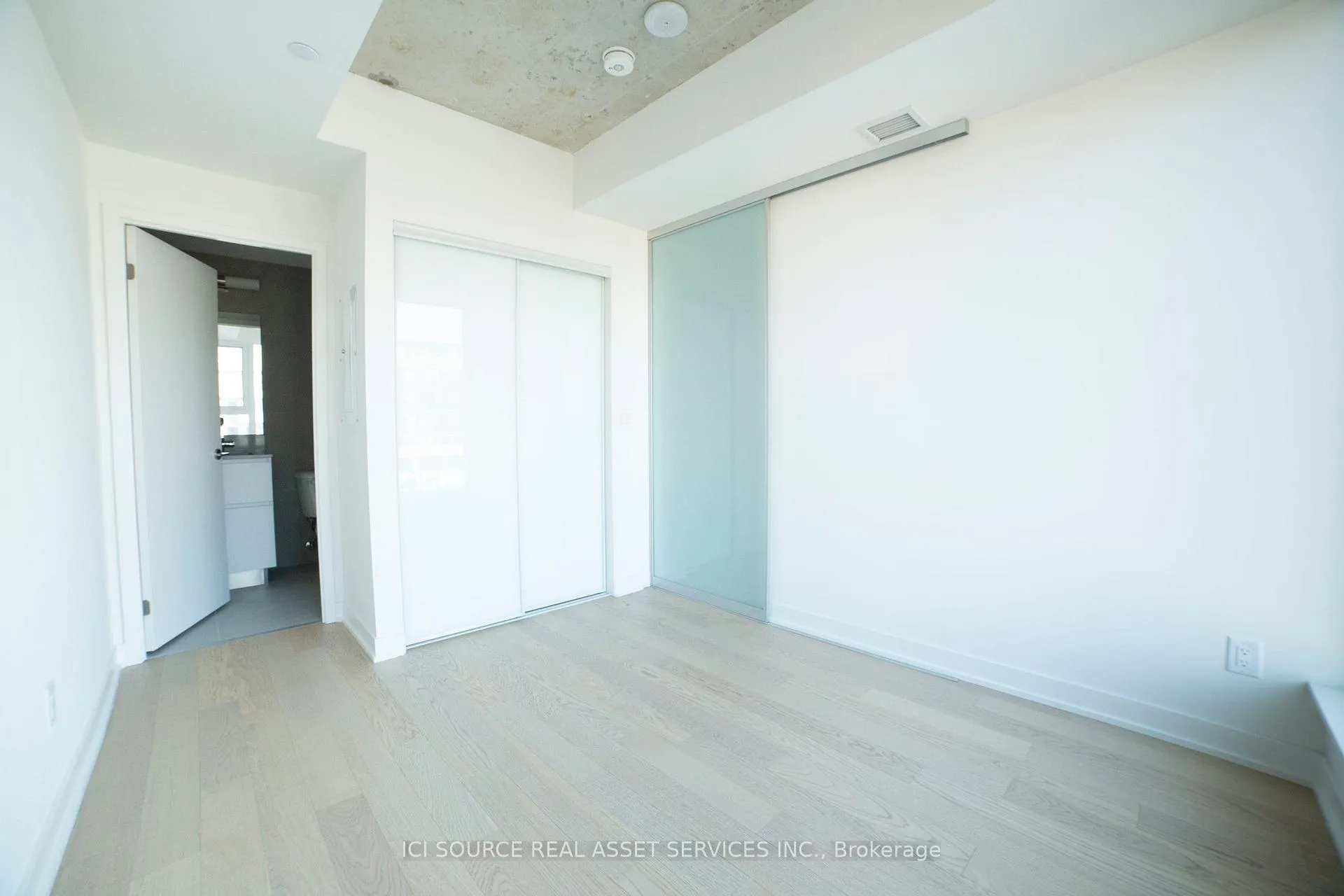Photo 3 of Unit 724, 30 Baseball Place, Toronto, South Riverdale — HOMEH