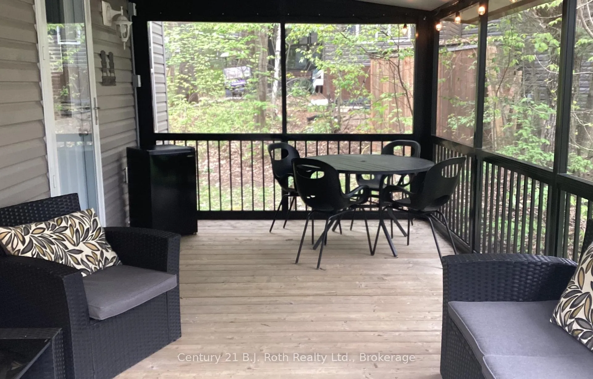 Photo 10 of 719 Poplar Crescent, Bracebridge, Macaulay — HOMEH