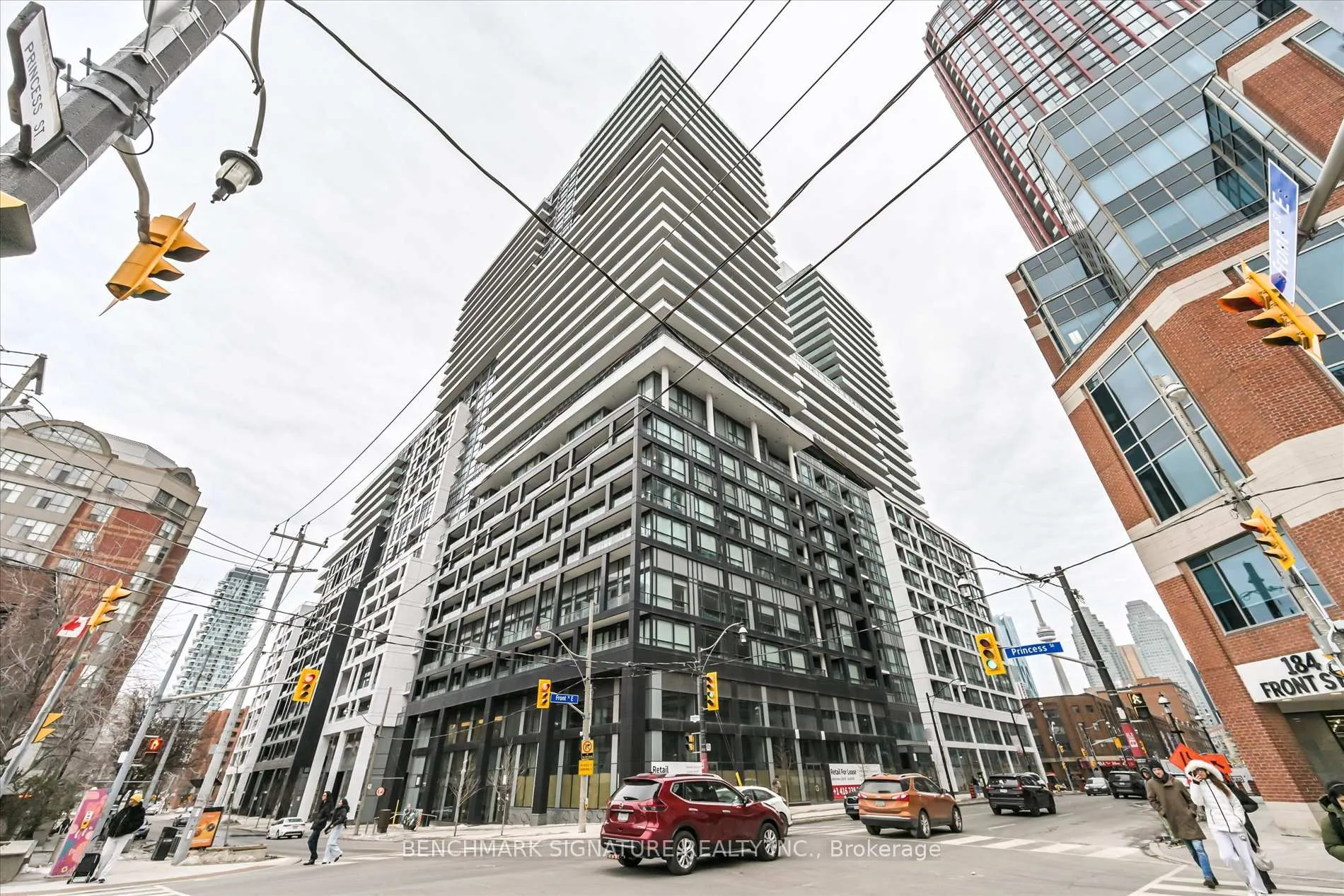 Front of Unit 803E, 70 Princess Street
