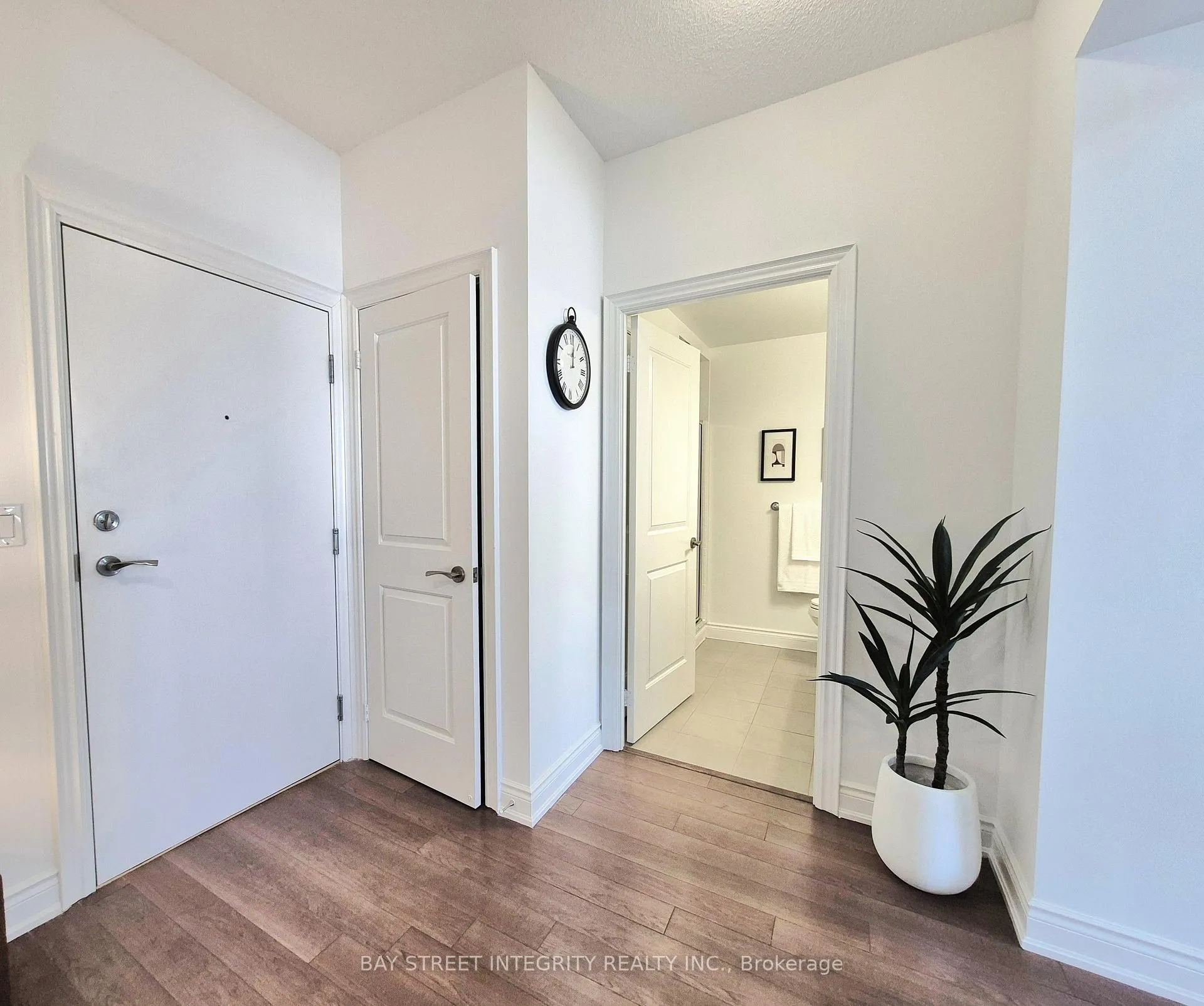 Photo 4 of Unit B318, 99 South Town Centre Boulevard, Markham, Unionville — HOMEH