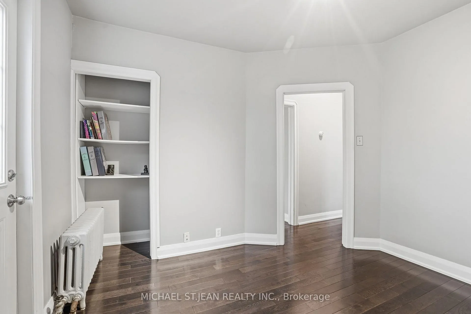 Photo 19 of 210 Vine Street, St. Catharines, Facer — HOMEH