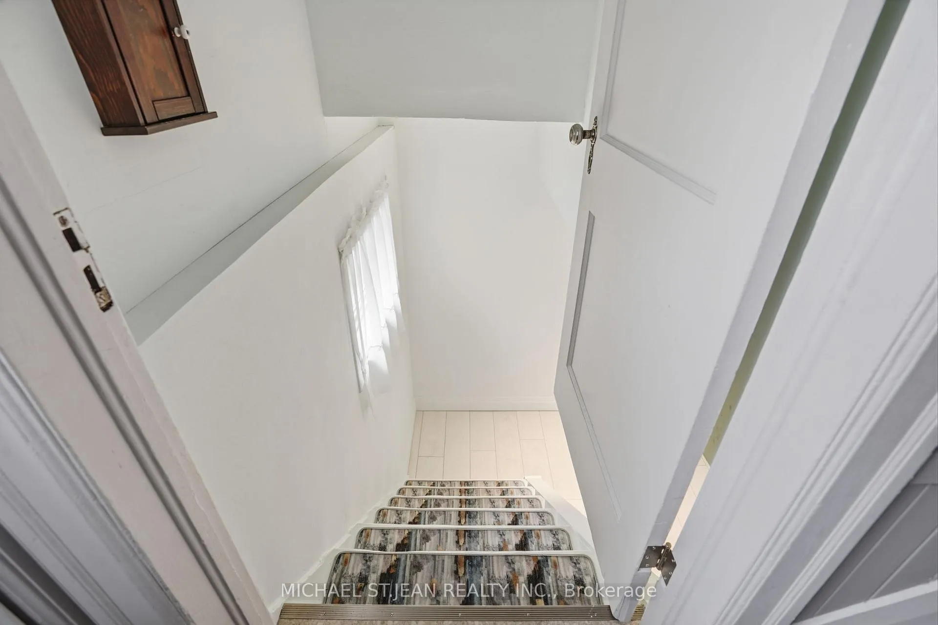 Photo 32 of 210 Vine Street, St. Catharines, Facer — HOMEH