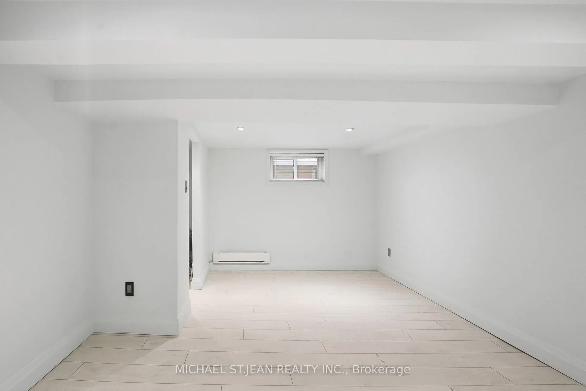 Photo 34 of 210 Vine Street, St. Catharines, Facer — HOMEH
