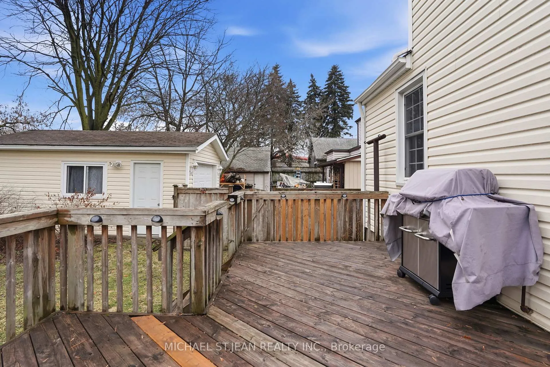 Photo 38 of 210 Vine Street, St. Catharines, Facer — HOMEH