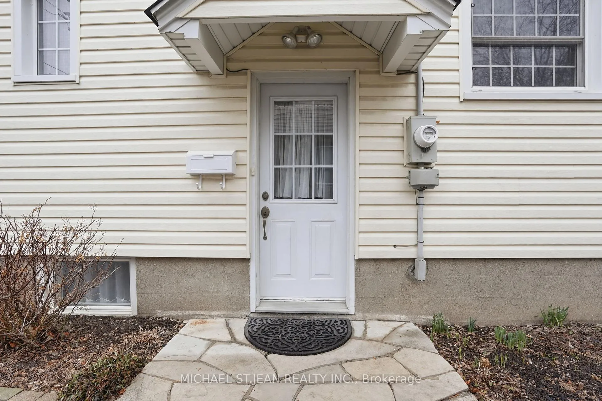 Photo 41 of 210 Vine Street, St. Catharines, Facer — HOMEH