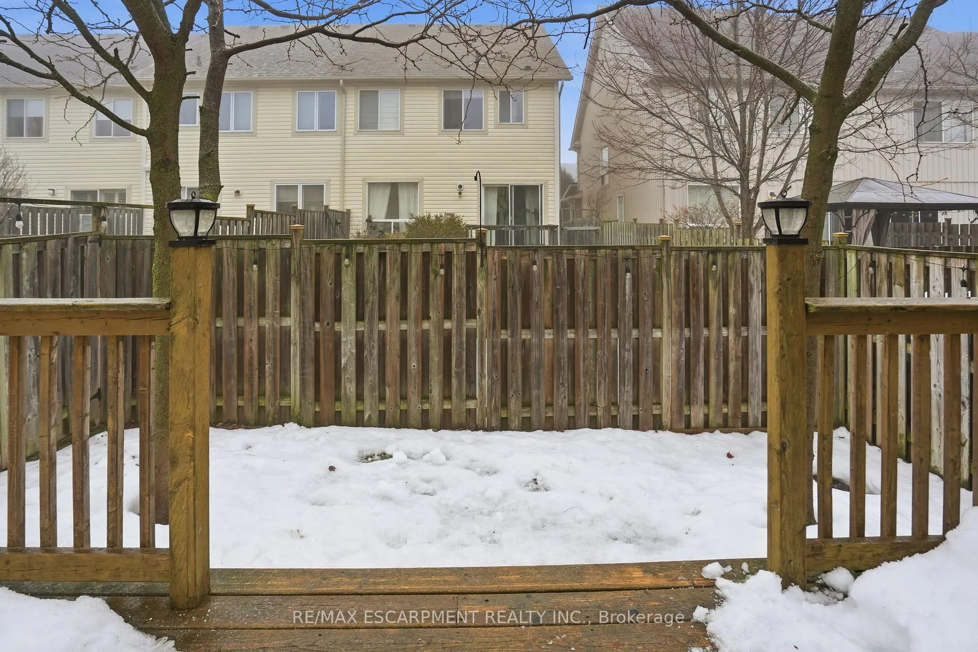 Photo 40 of 66 Blue Sky Trail, Hamilton, Waterdown — HOMEH