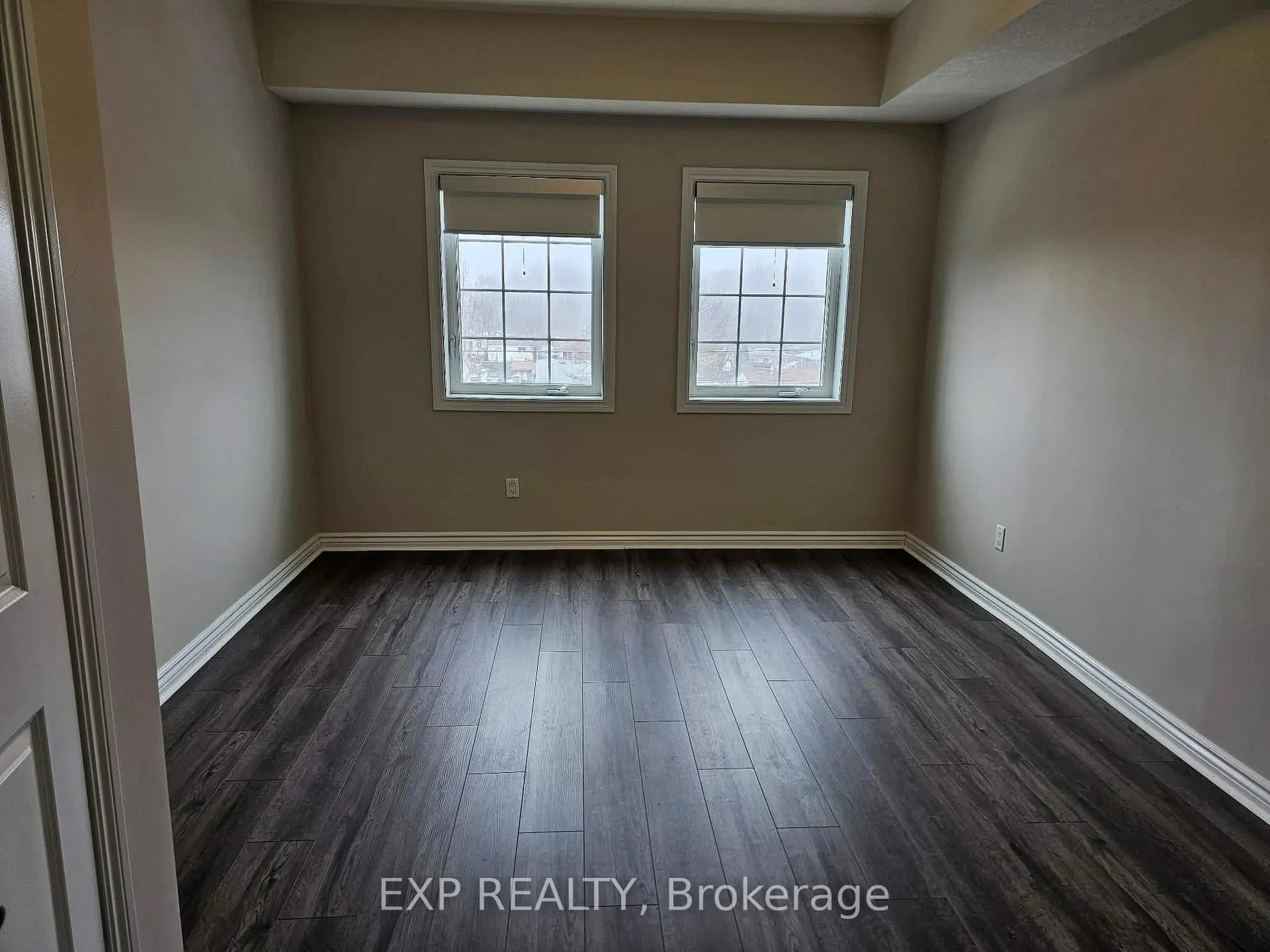Photo 2 of Unit PH15, 5 Rittenhouse Road, Kitchener — HOMEH