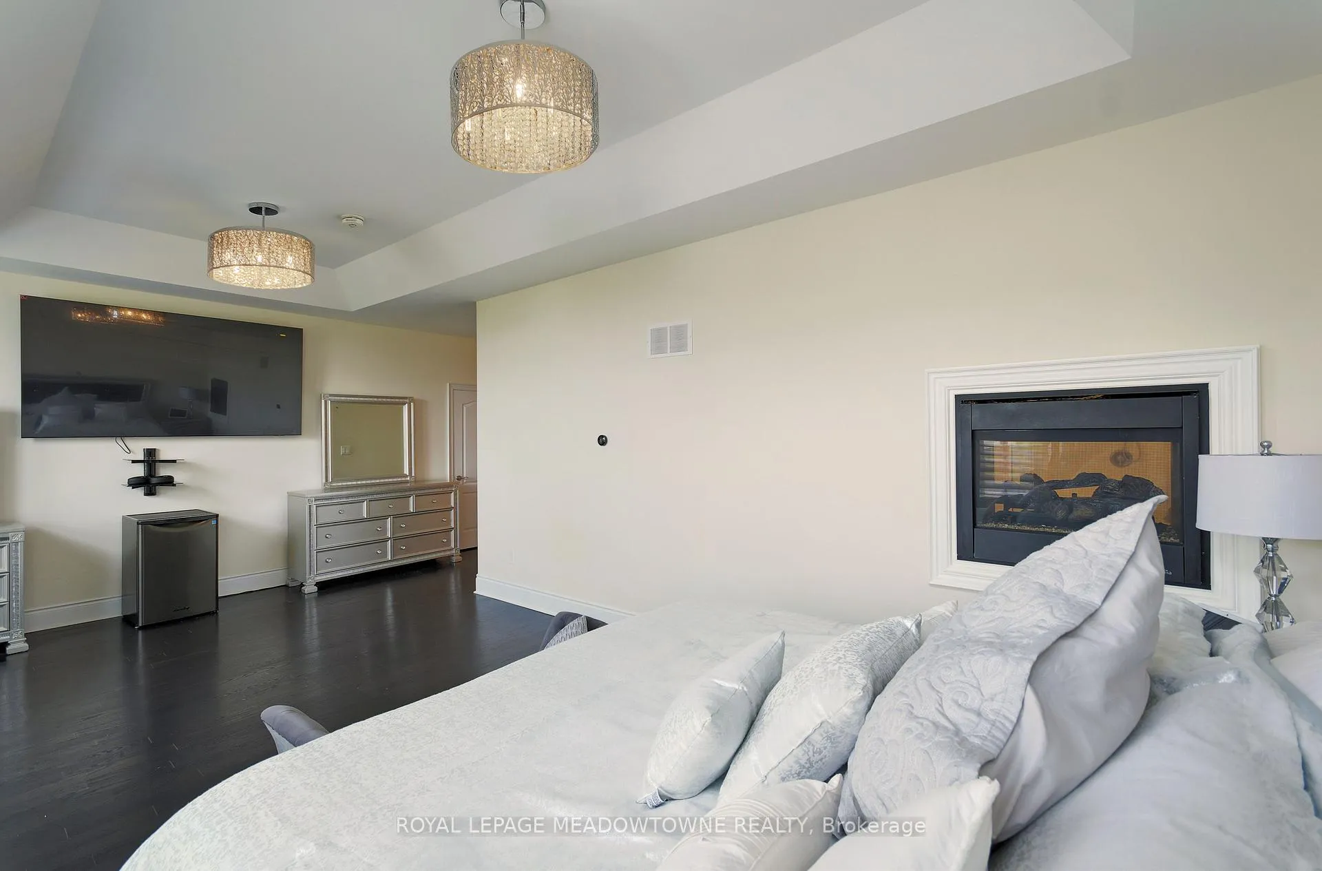Photo 20 of 1 Royal West Drive, Brampton, Credit Valley — HOMEH