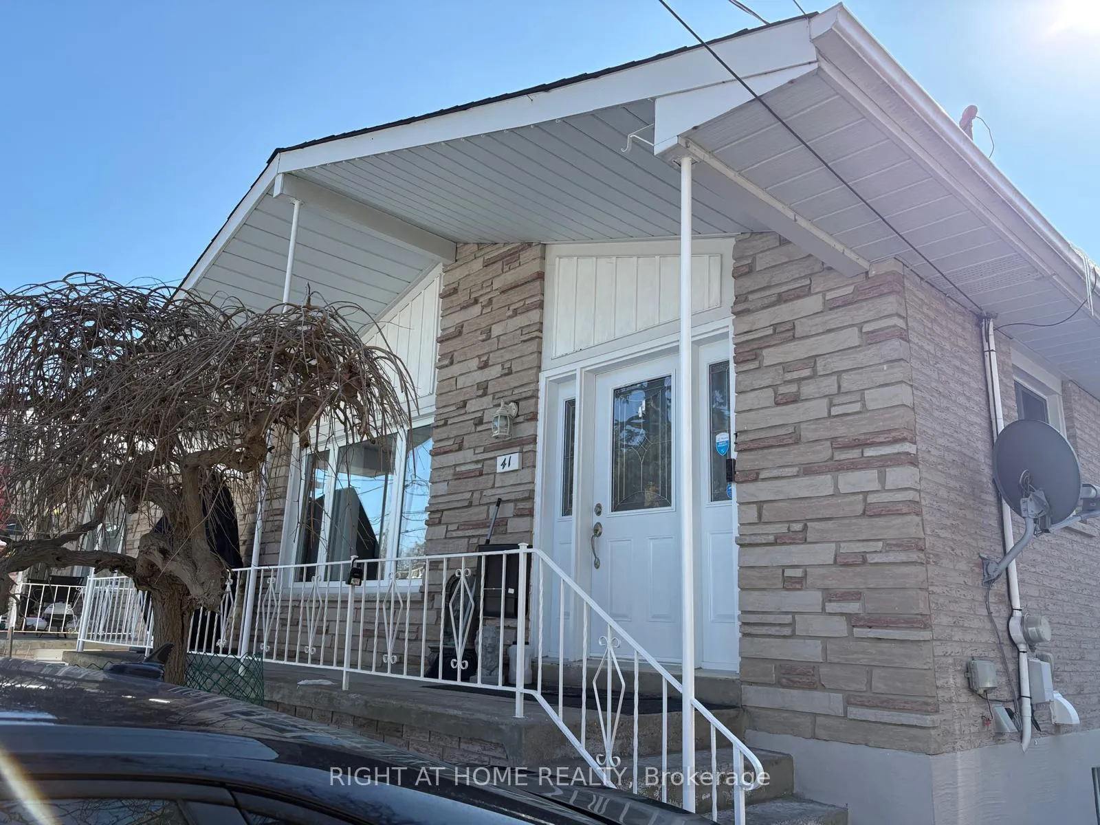 Photo 2 of 41 Rouge Street, Markham, Vinegar Hill — HOMEH