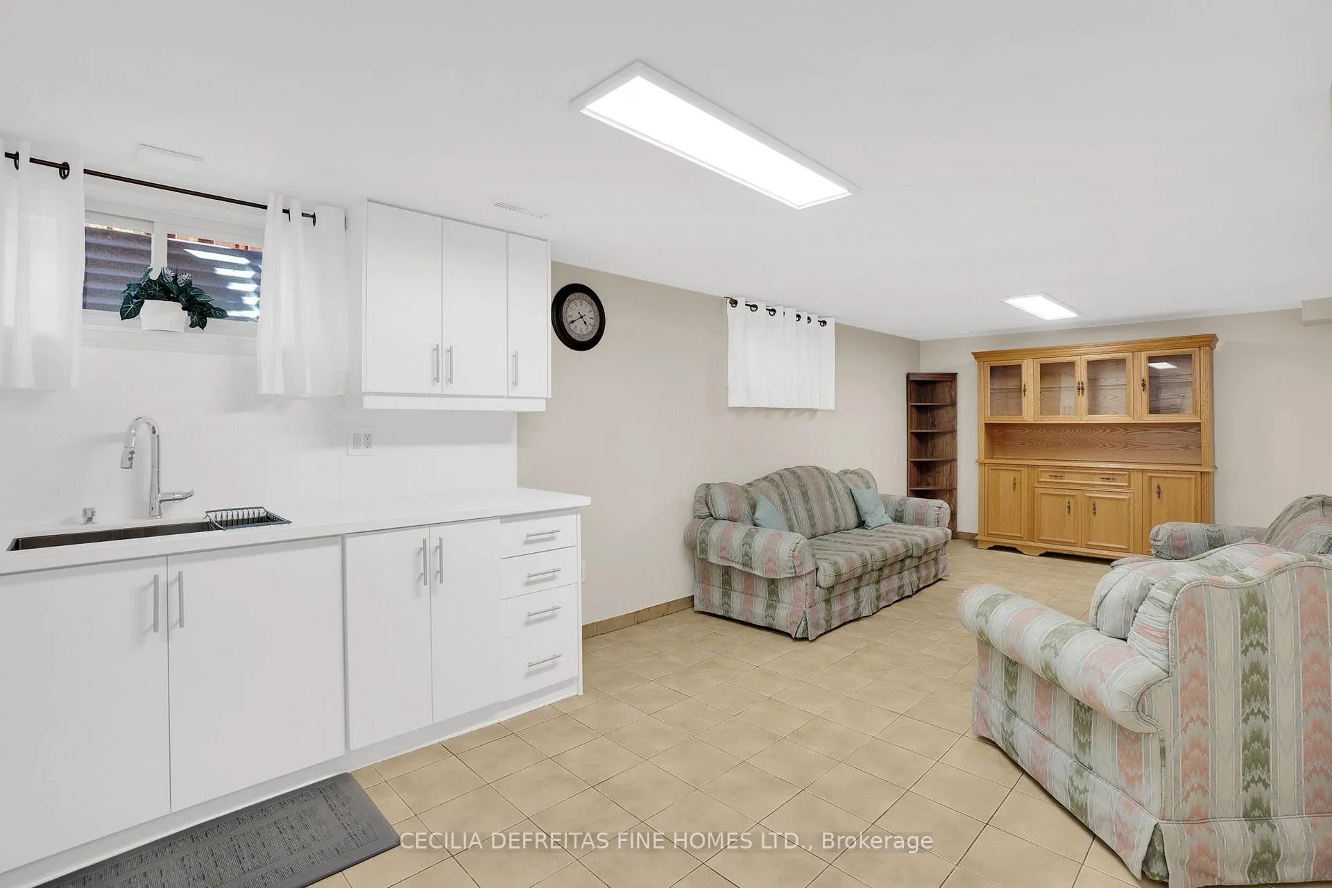Photo 11 of 39 Airdrie Drive, Vaughan, East Woodbridge — HOMEH