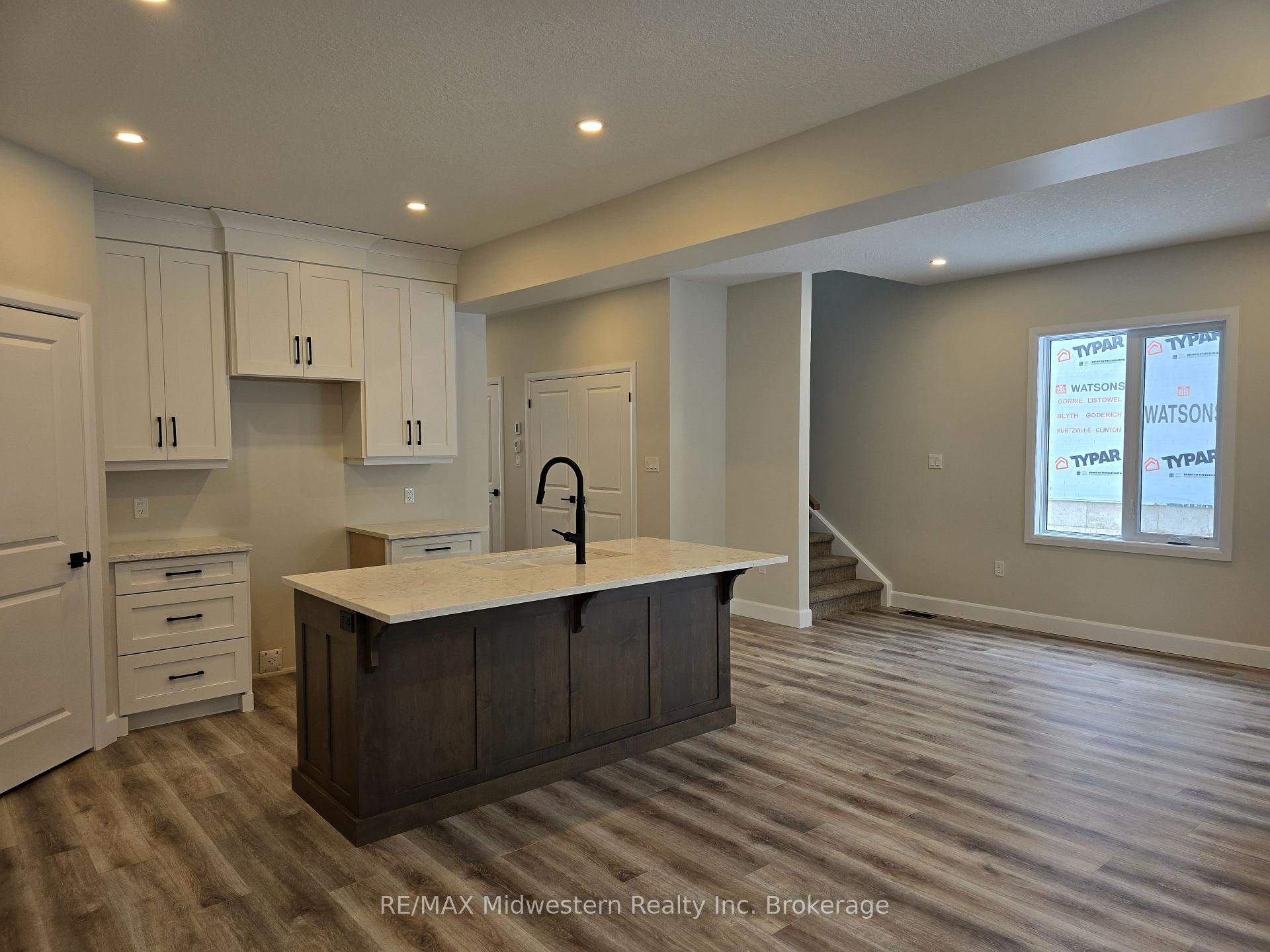 Photo 3 of 32 Roberts Street, Huron East, Seaforth — HOMEH