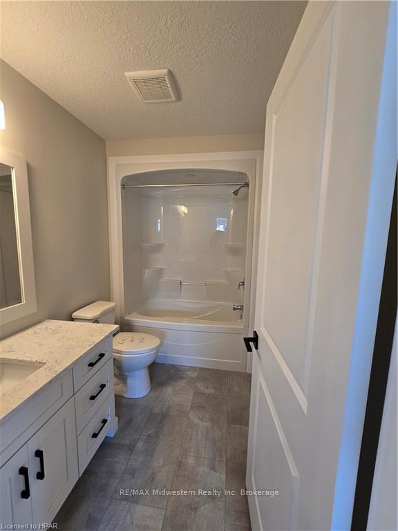 Photo 18 of 32 Roberts Street, Huron East, Seaforth — HOMEH
