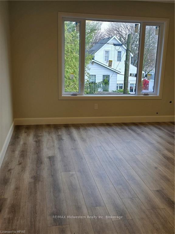 Photo 20 of 32 Roberts Street, Huron East, Seaforth — HOMEH