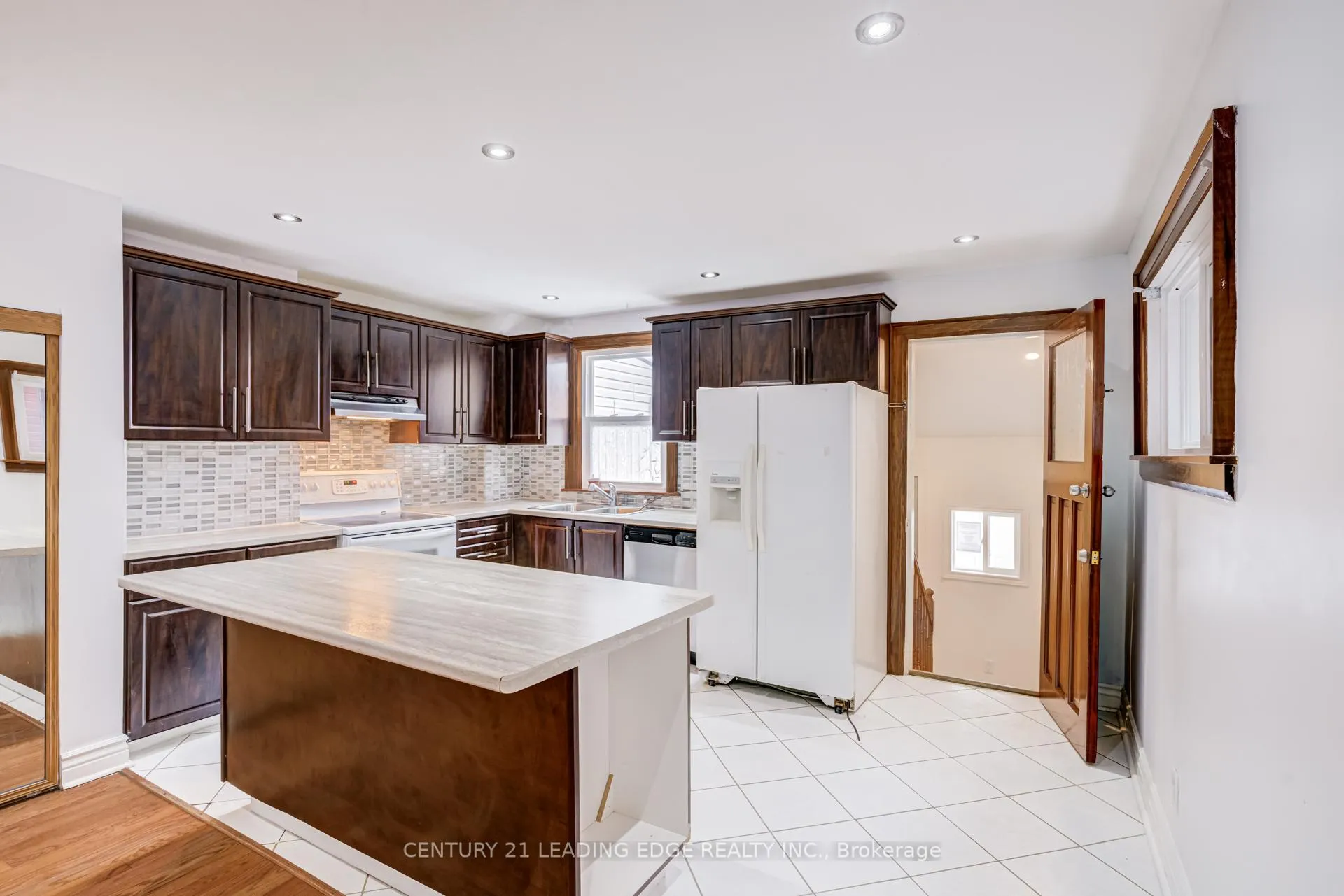 Photo 12 of 12 Innes Avenue, Toronto, Corso Italia-Davenport — HOMEH