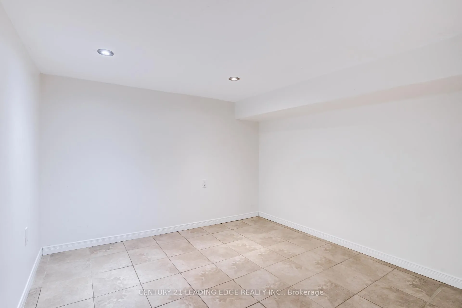 Photo 30 of 12 Innes Avenue, Toronto, Corso Italia-Davenport — HOMEH