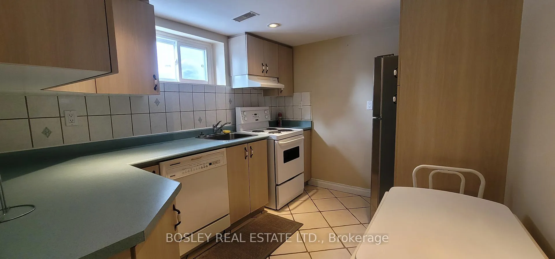 Photo 7 of Unit Bsmt, 6 Youngmill Drive, Toronto, O'Connor-Parkview — HOMEH