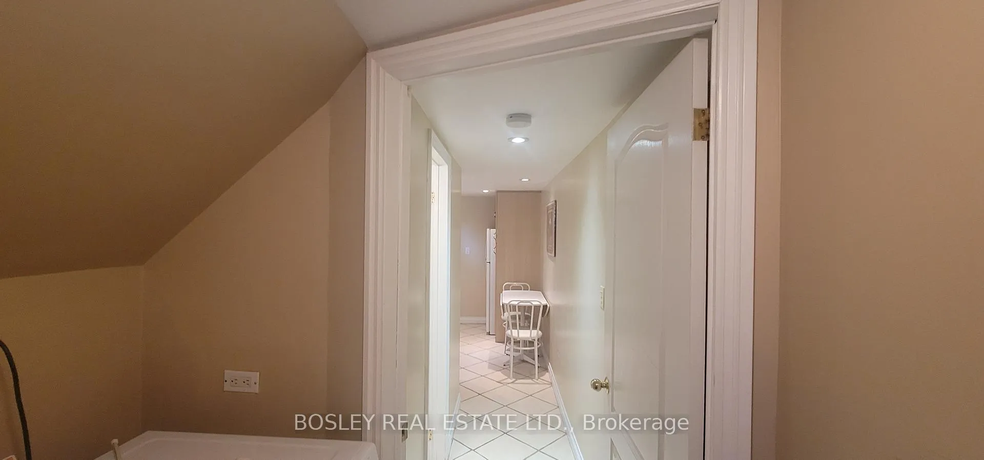 Photo 11 of Unit Bsmt, 6 Youngmill Drive, Toronto, O'Connor-Parkview — HOMEH