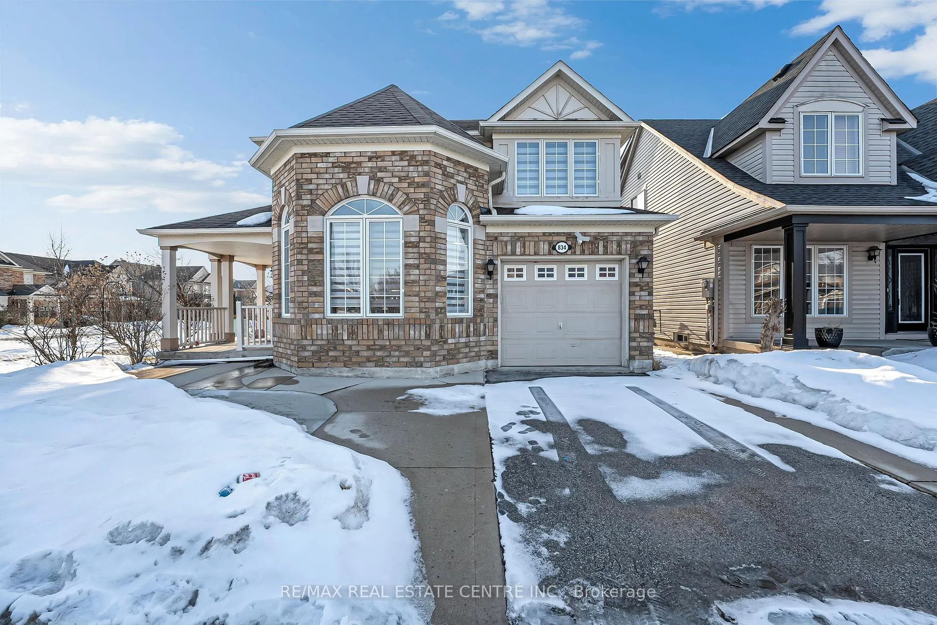 Photo 4 of 834 Ferguson Drive, Milton, Beaty — HOMEH