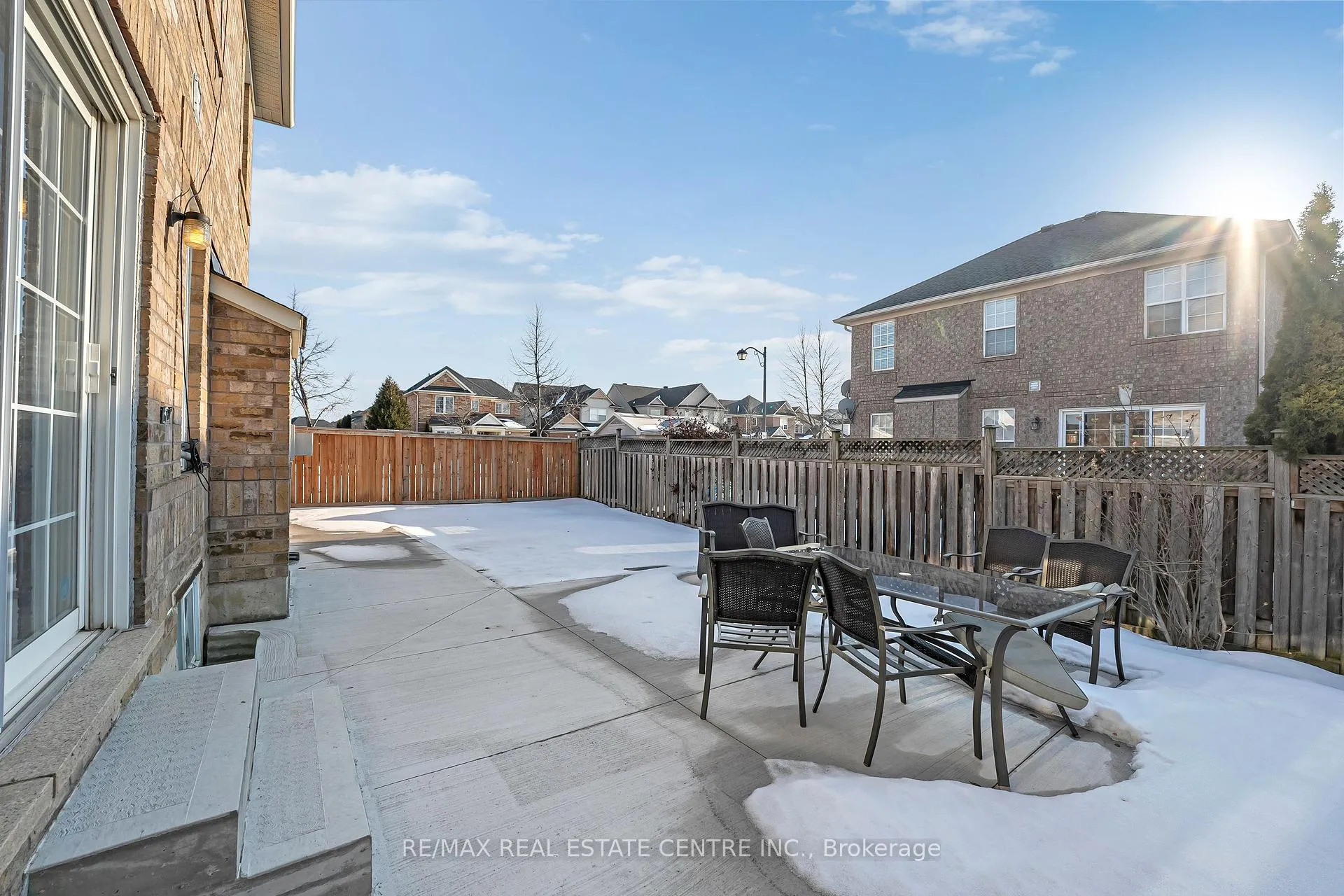 Photo 37 of 834 Ferguson Drive, Milton, Beaty — HOMEH