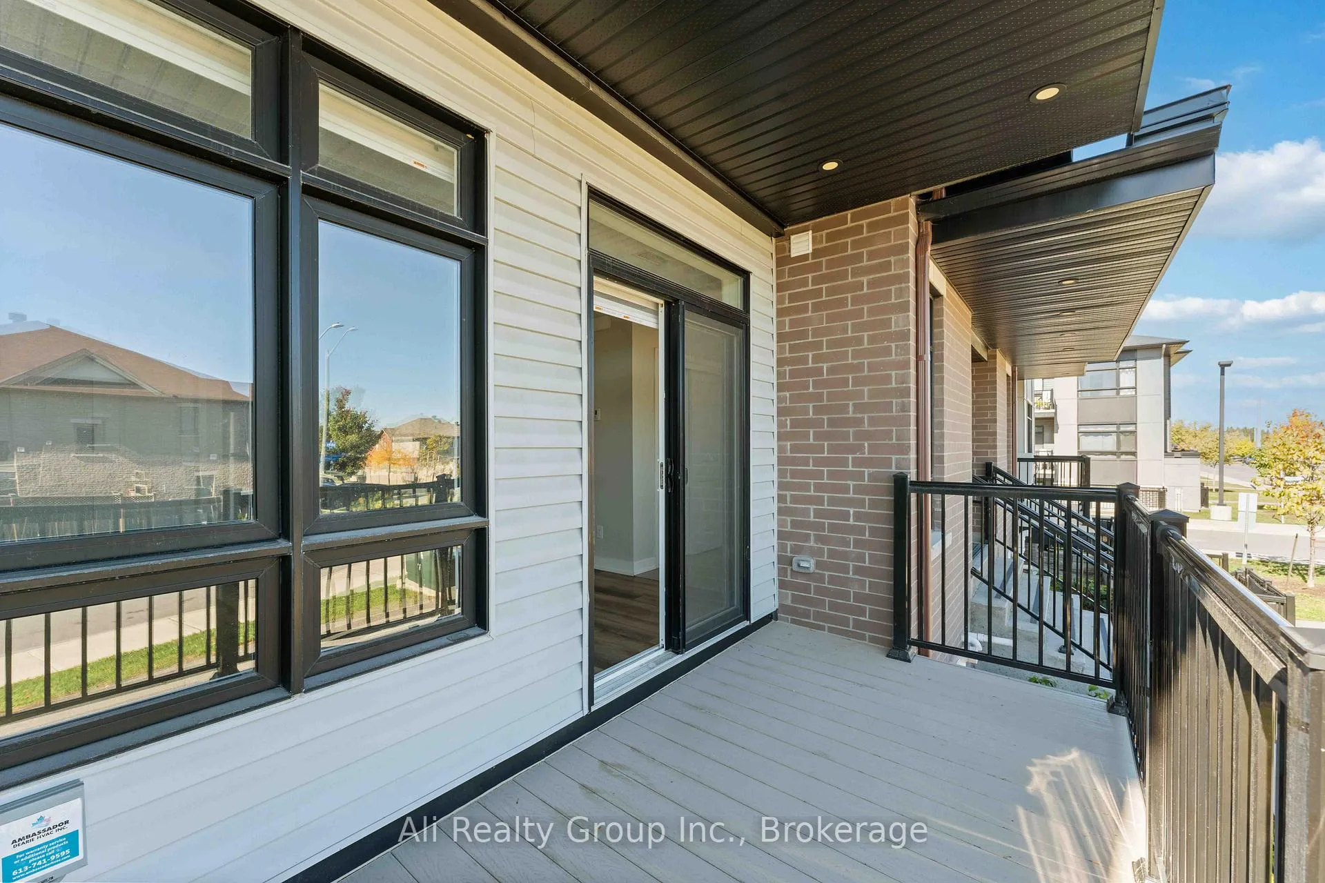 Photo 27 of 147 Fairweather Street, Ottawa, Leitrim — HOMEH