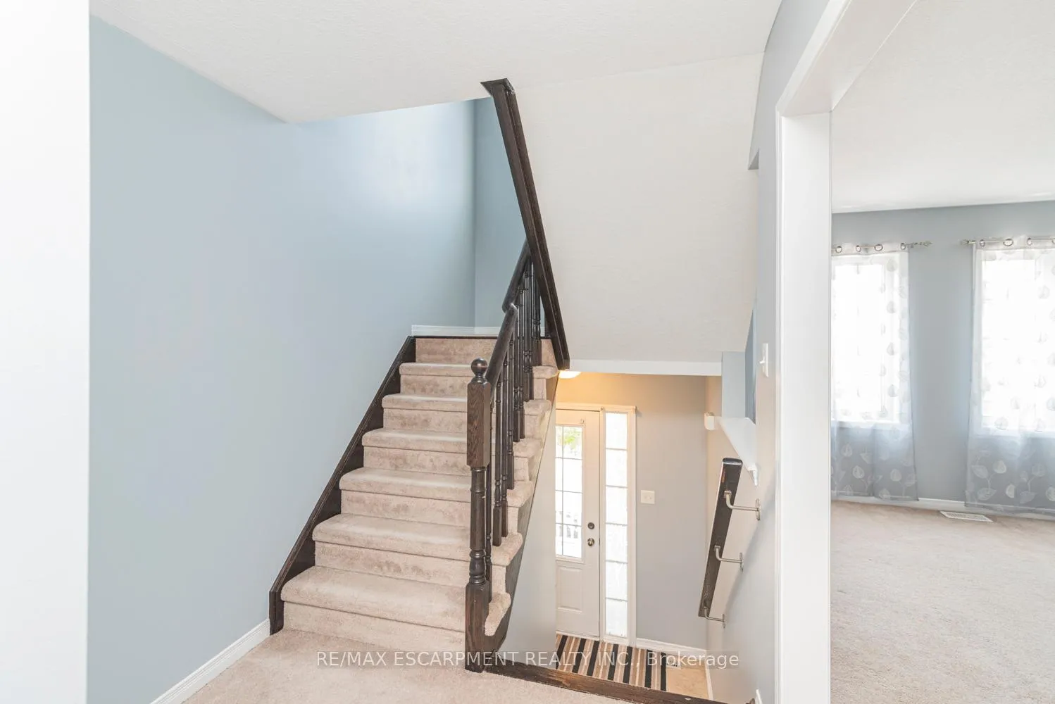 Photo 3 of Unit 52, 7 Sirente Drive, Hamilton, Crerar — HOMEH