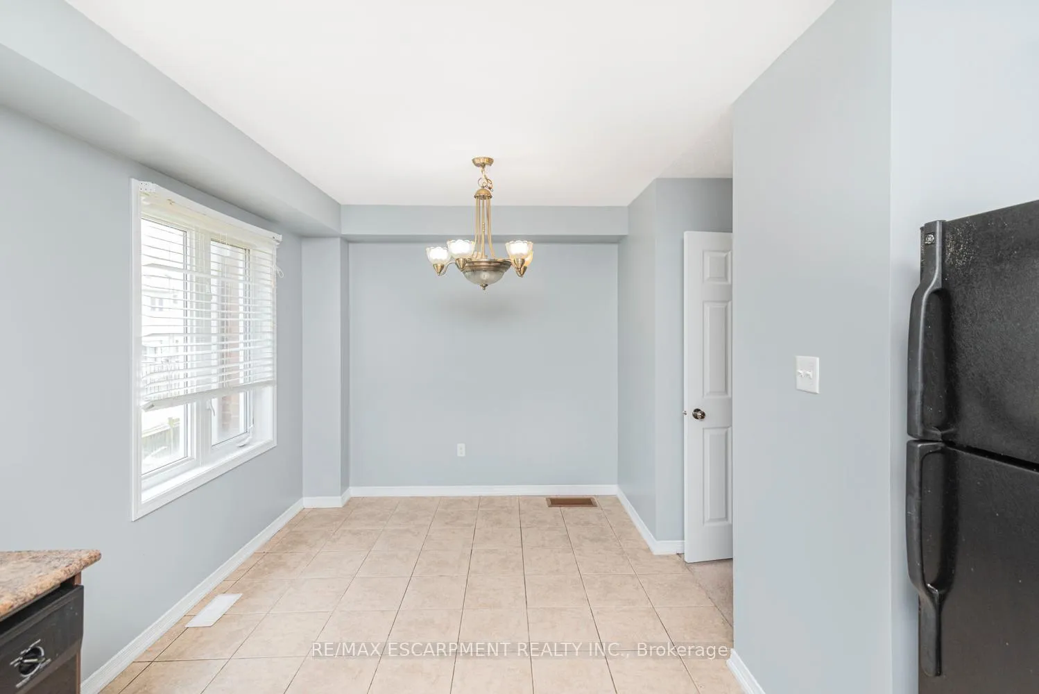 Photo 10 of Unit 52, 7 Sirente Drive, Hamilton, Crerar — HOMEH