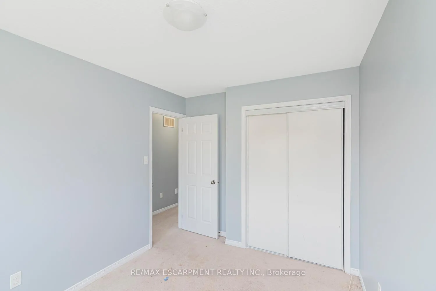 Photo 13 of Unit 52, 7 Sirente Drive, Hamilton, Crerar — HOMEH