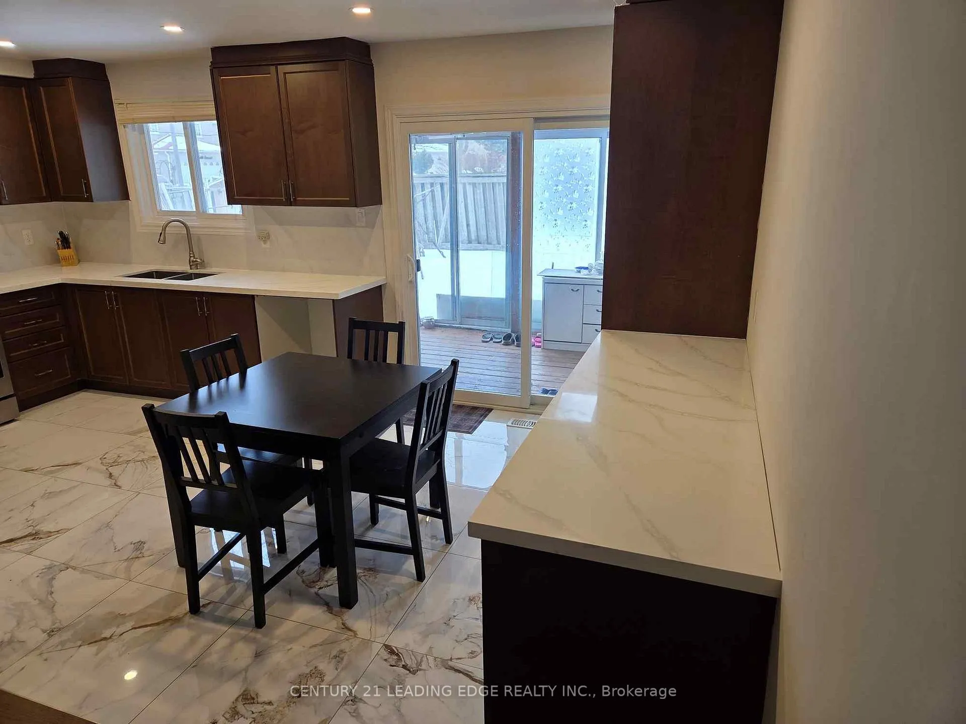 Photo 8 of 80 Beckwith Crescent, Markham, Milliken Mills East — HOMEH