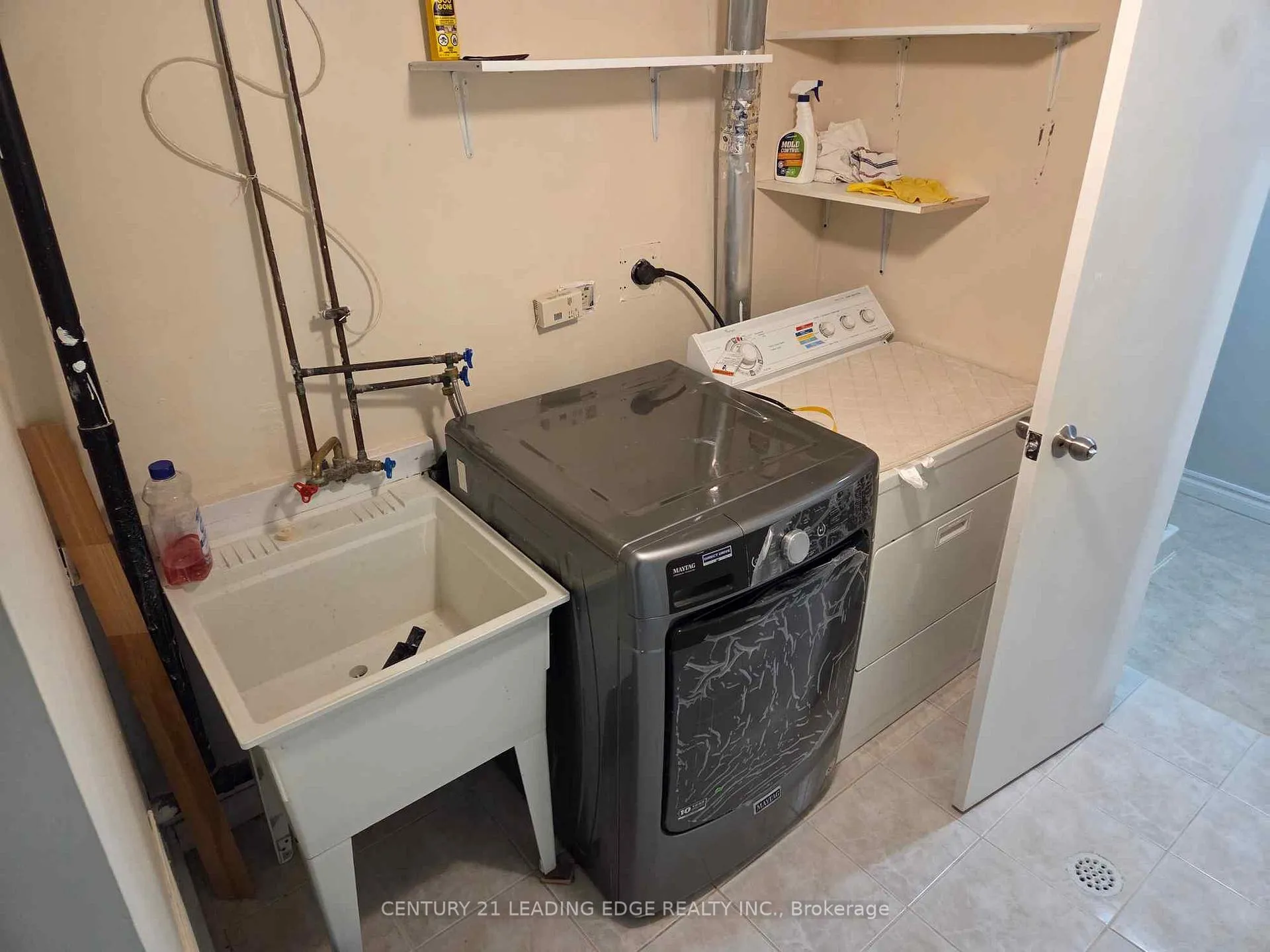 Photo 35 of 80 Beckwith Crescent, Markham, Milliken Mills East — HOMEH