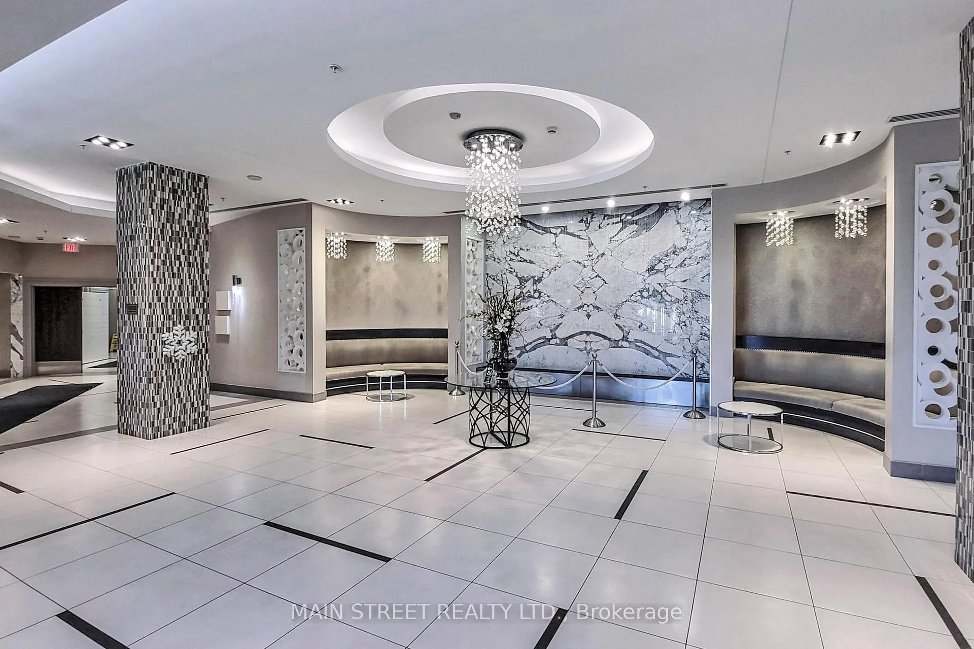 Photo 5 of Unit 1002, 85 North Park Road, Vaughan, Beverley Glen — HOMEH