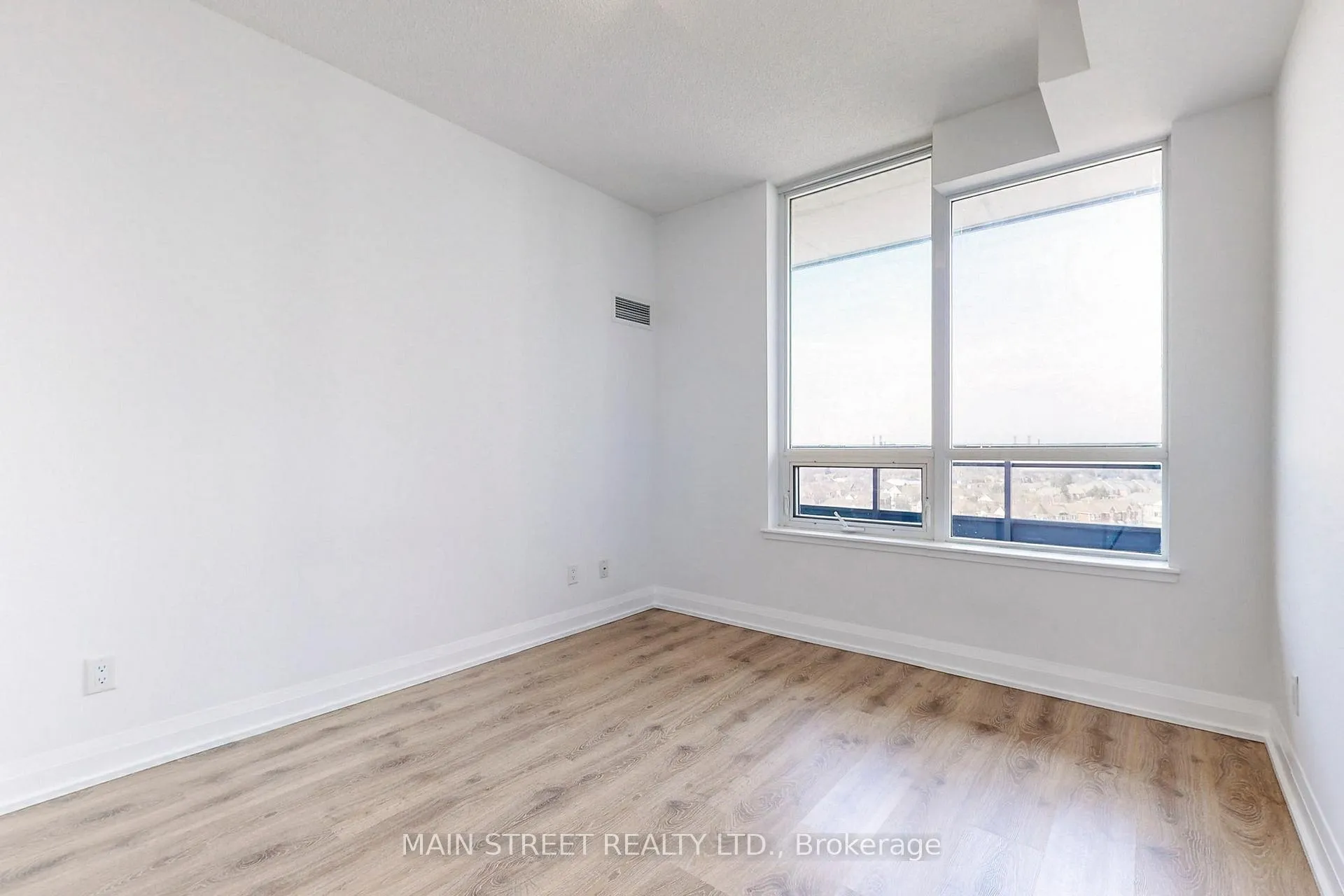 Photo 19 of Unit 1002, 85 North Park Road, Vaughan, Beverley Glen — HOMEH
