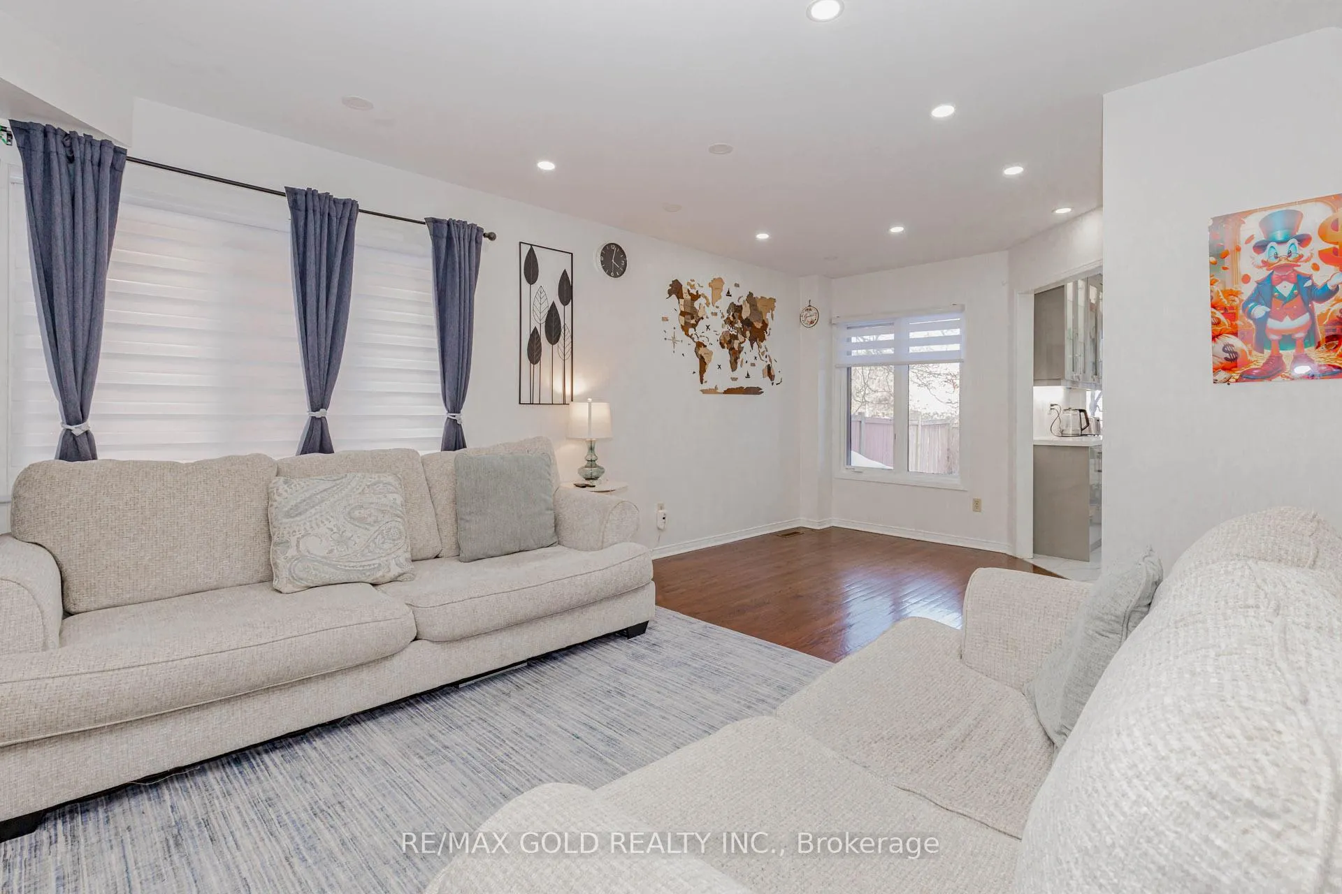 Photo 7 of 1156 Westview Terrace, Oakville, West Oak Trails — HOMEH